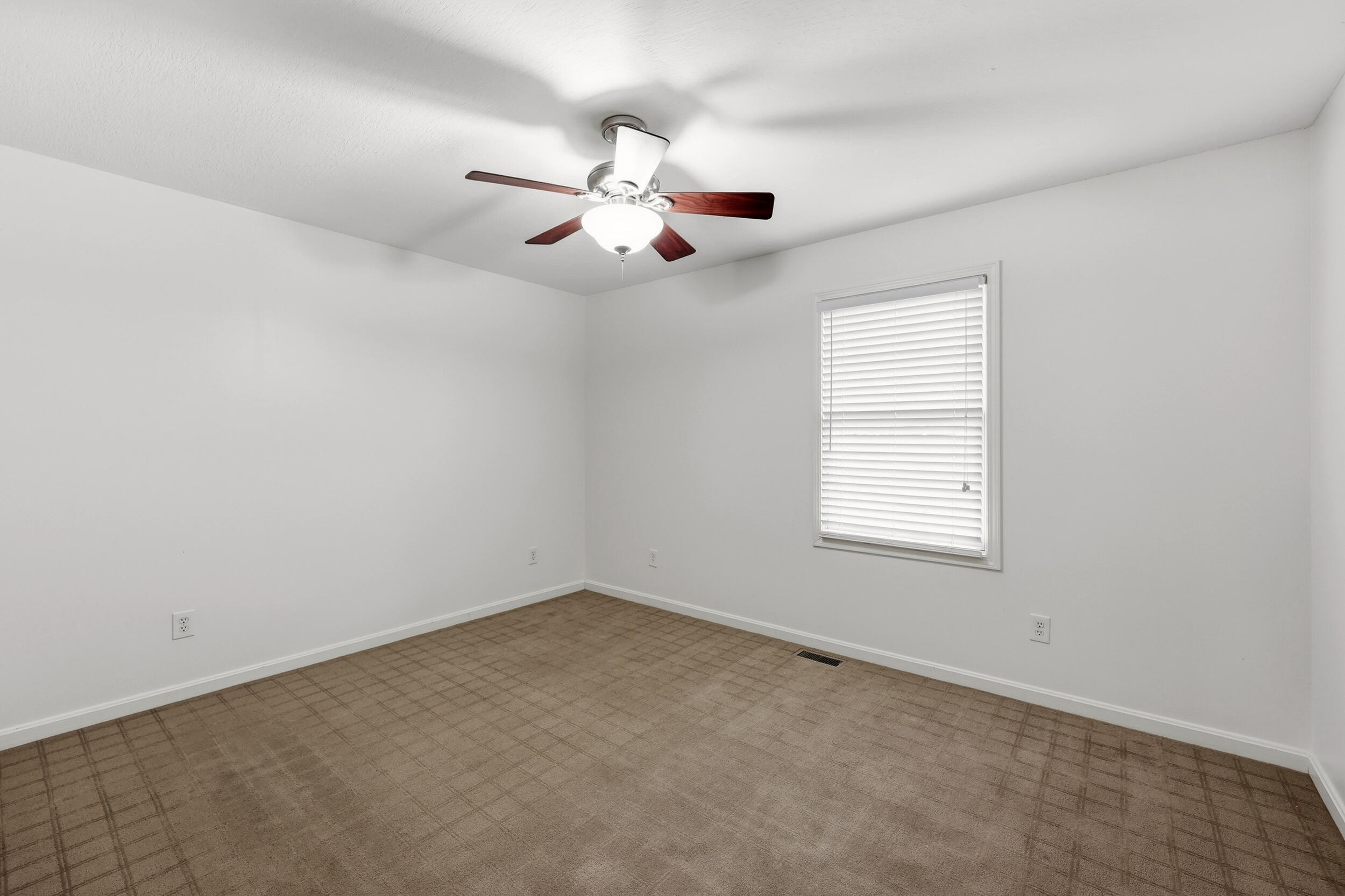 31 Chandler Way Property Photo 26