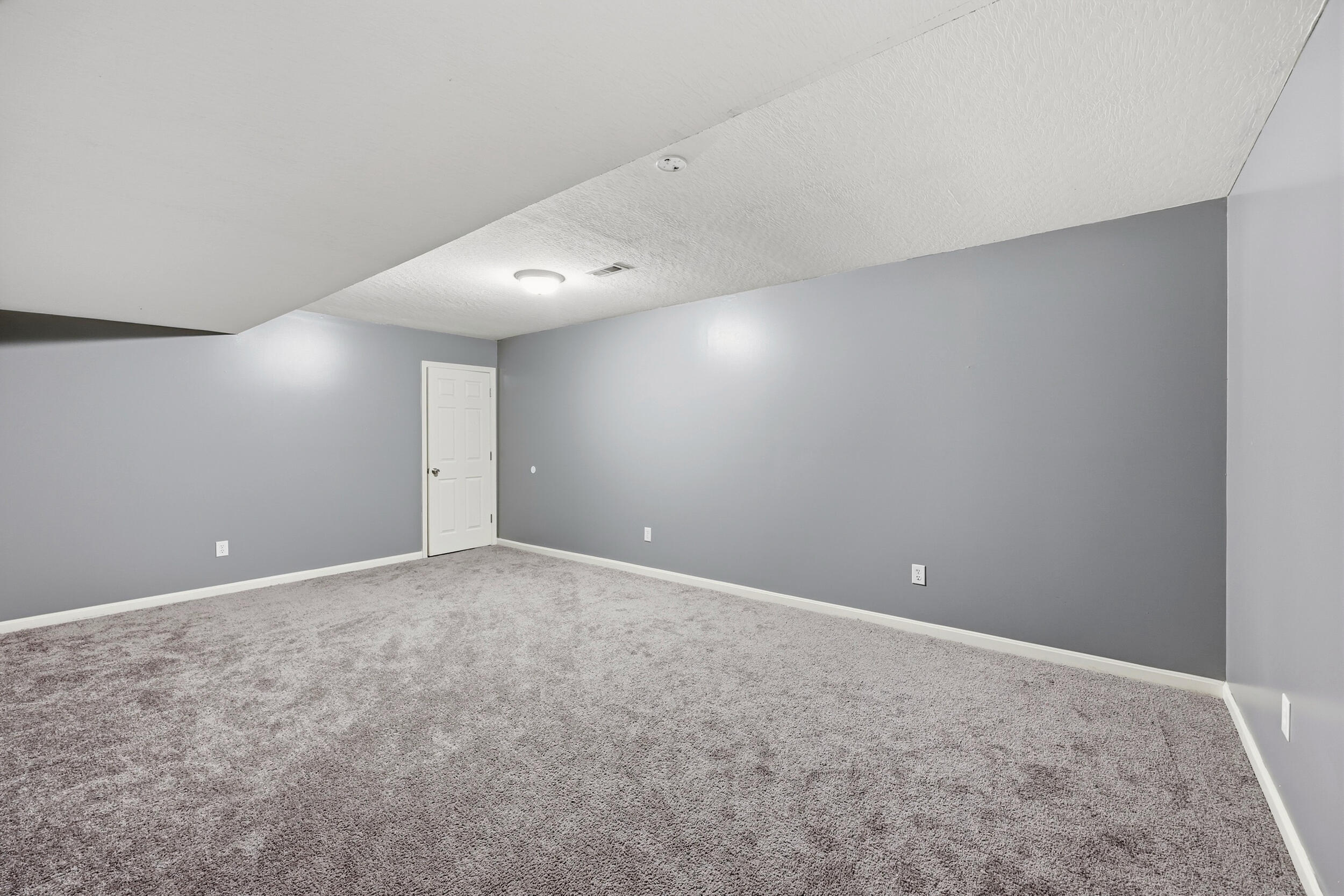 31 Chandler Way Property Photo 34