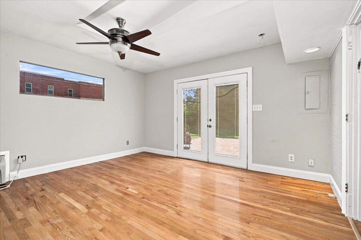 1678 Traveller Road Property Photo 29