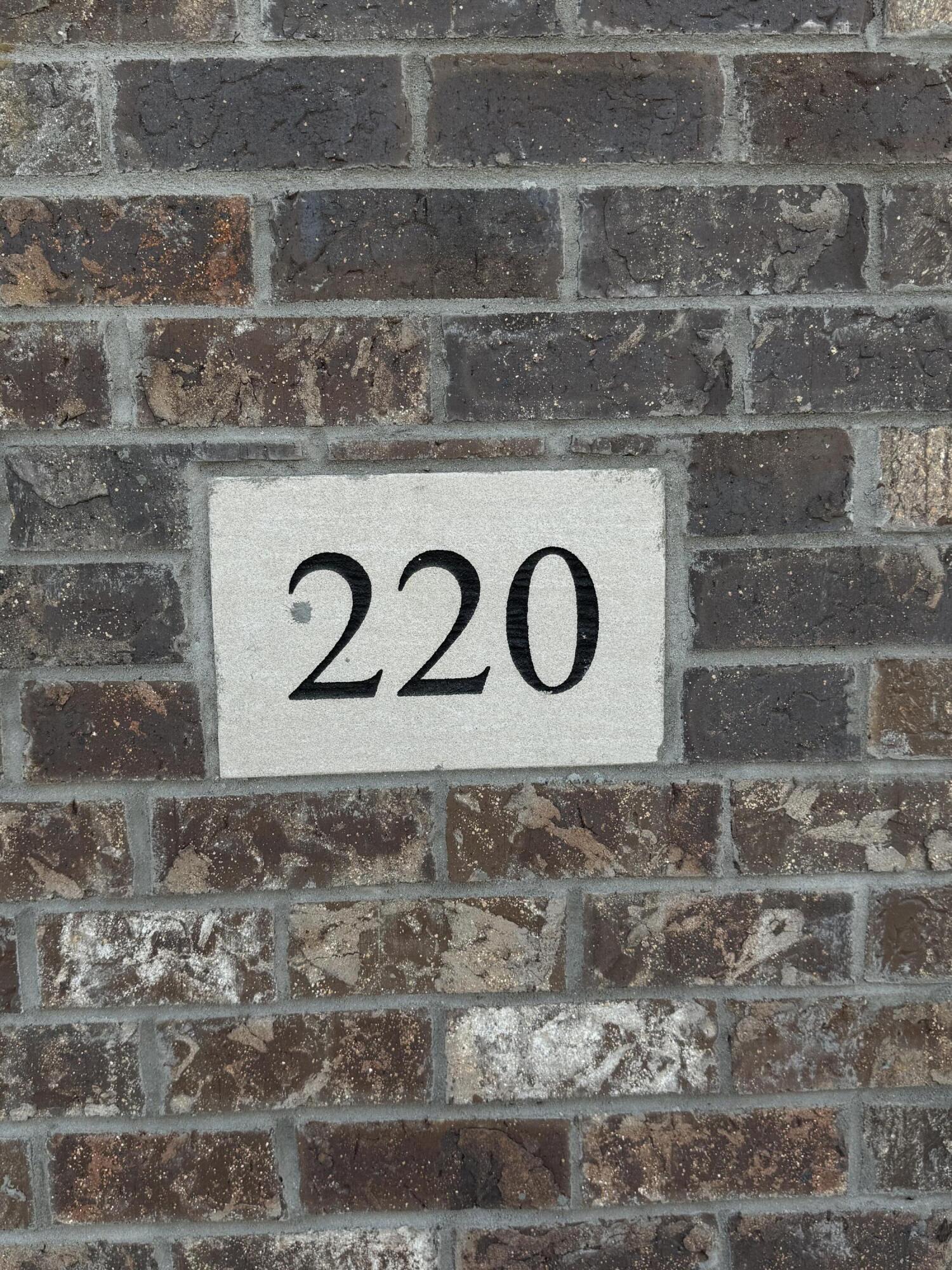 220 Stillwater Drive Property Photo 14