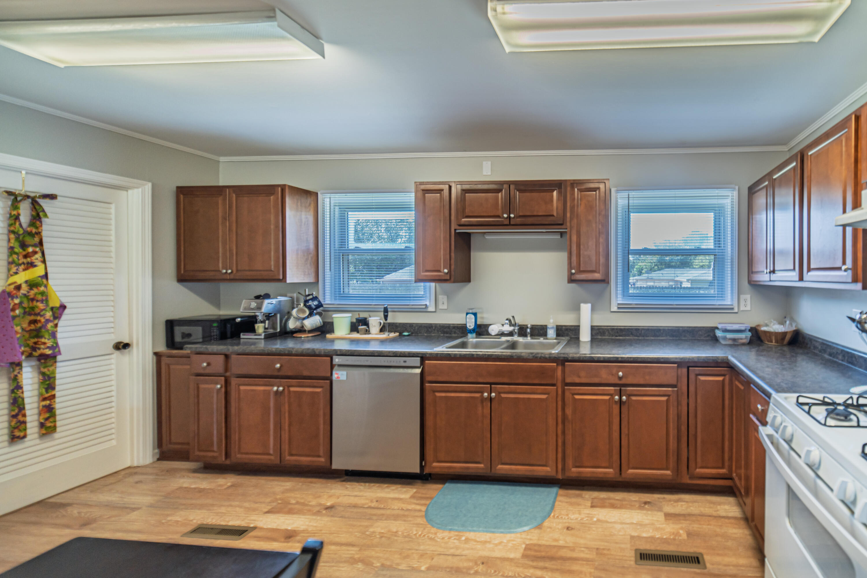 1750 Lambert Drive Property Photo 10