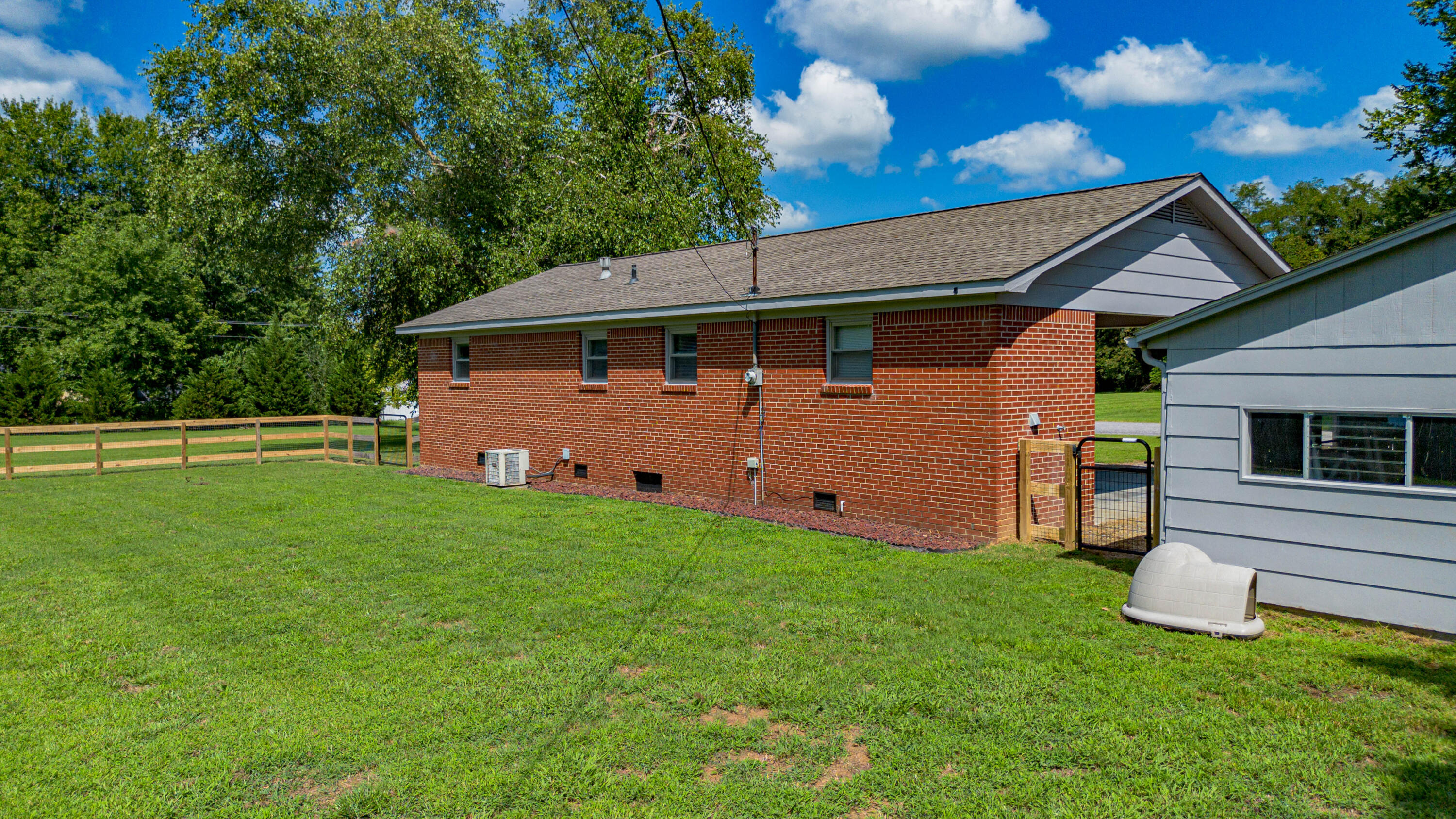 1750 Lambert Drive Property Photo 23