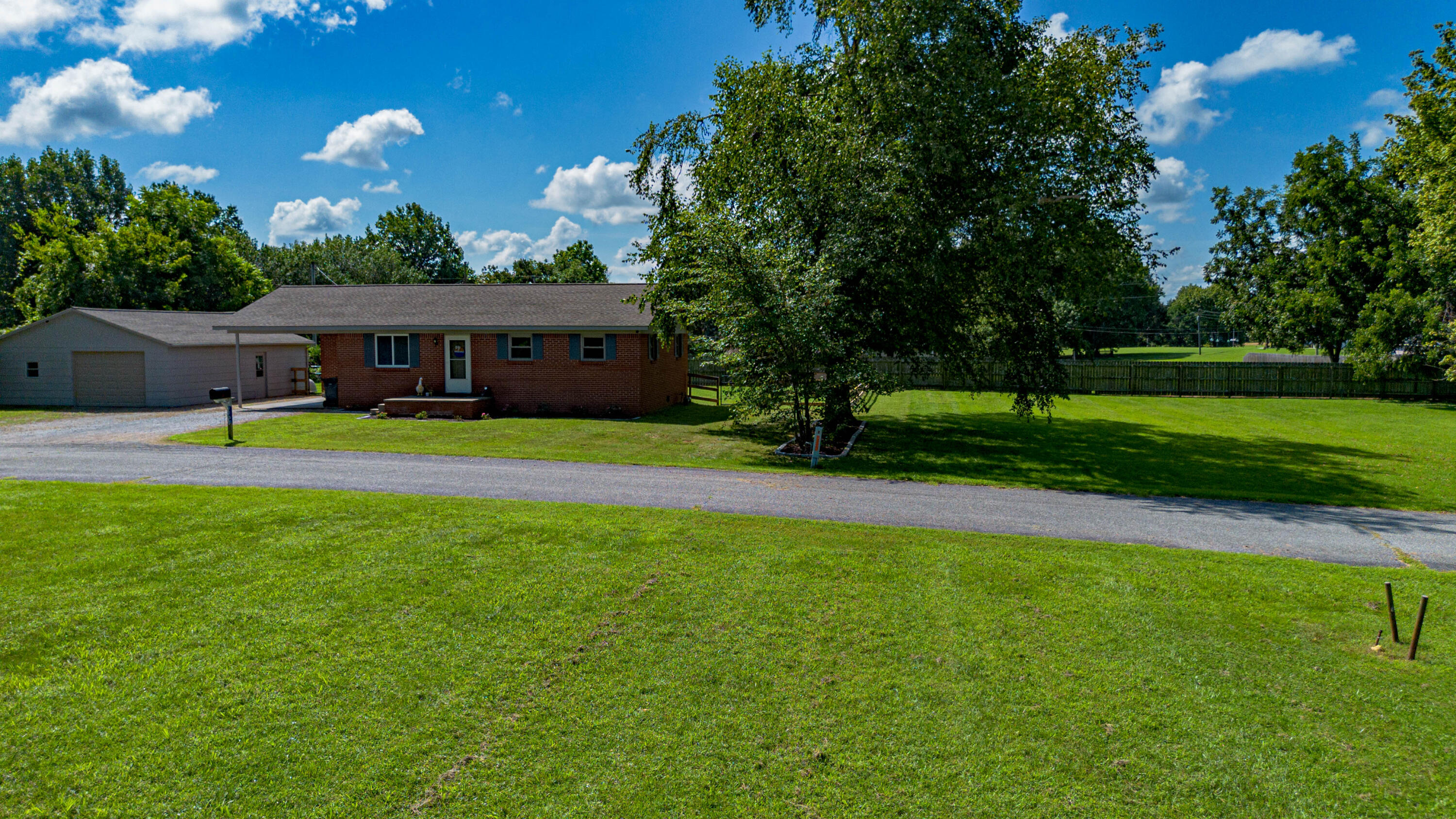 1750 Lambert Drive Property Photo 26