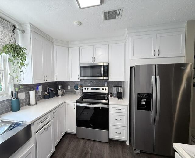926 Stonebrook Drive Property Photo 4