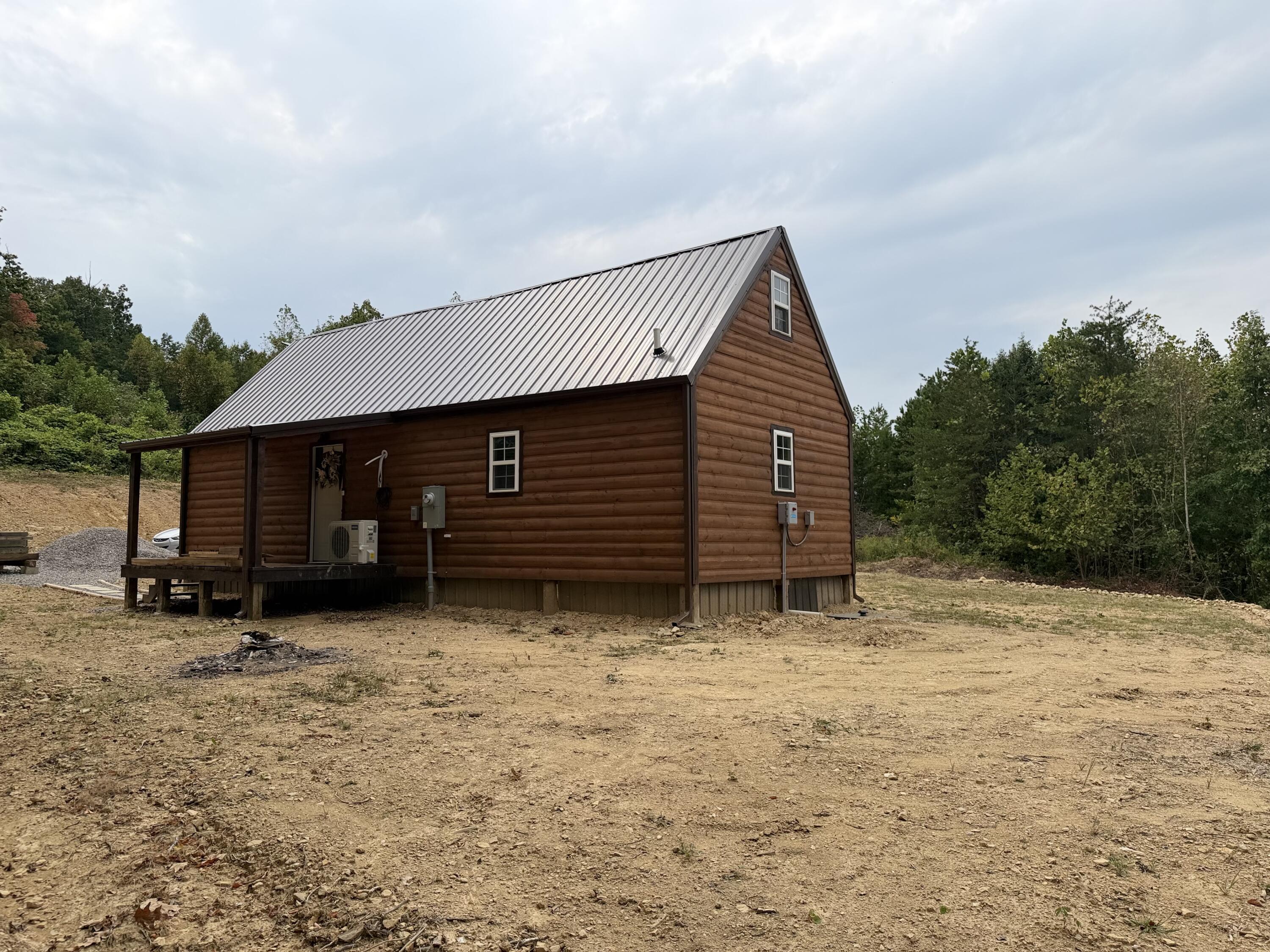 627 Somerset Road Property Photo 33