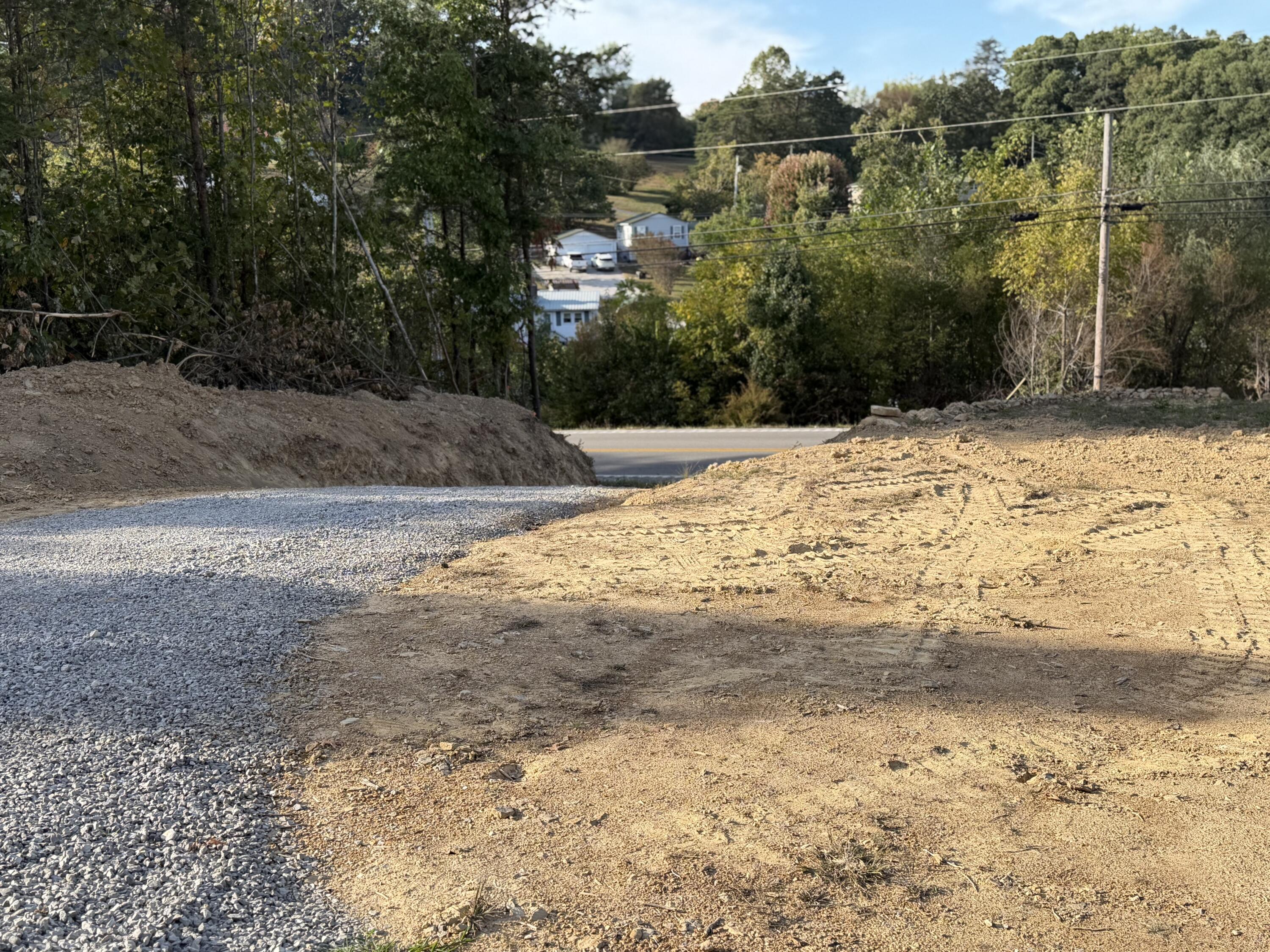 627 Somerset Road Property Photo 40