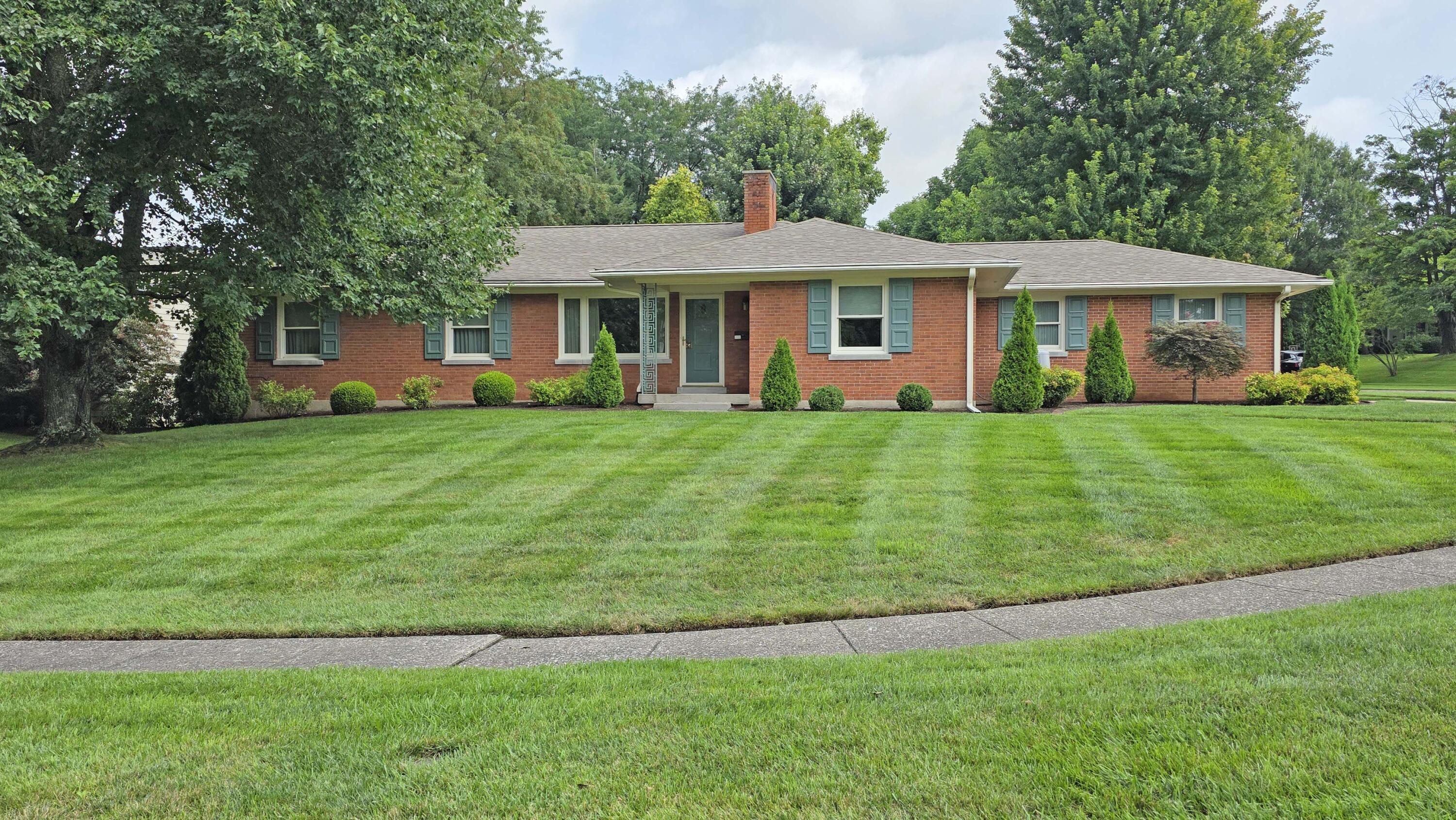 817 Hildeen Drive Property Photo 6