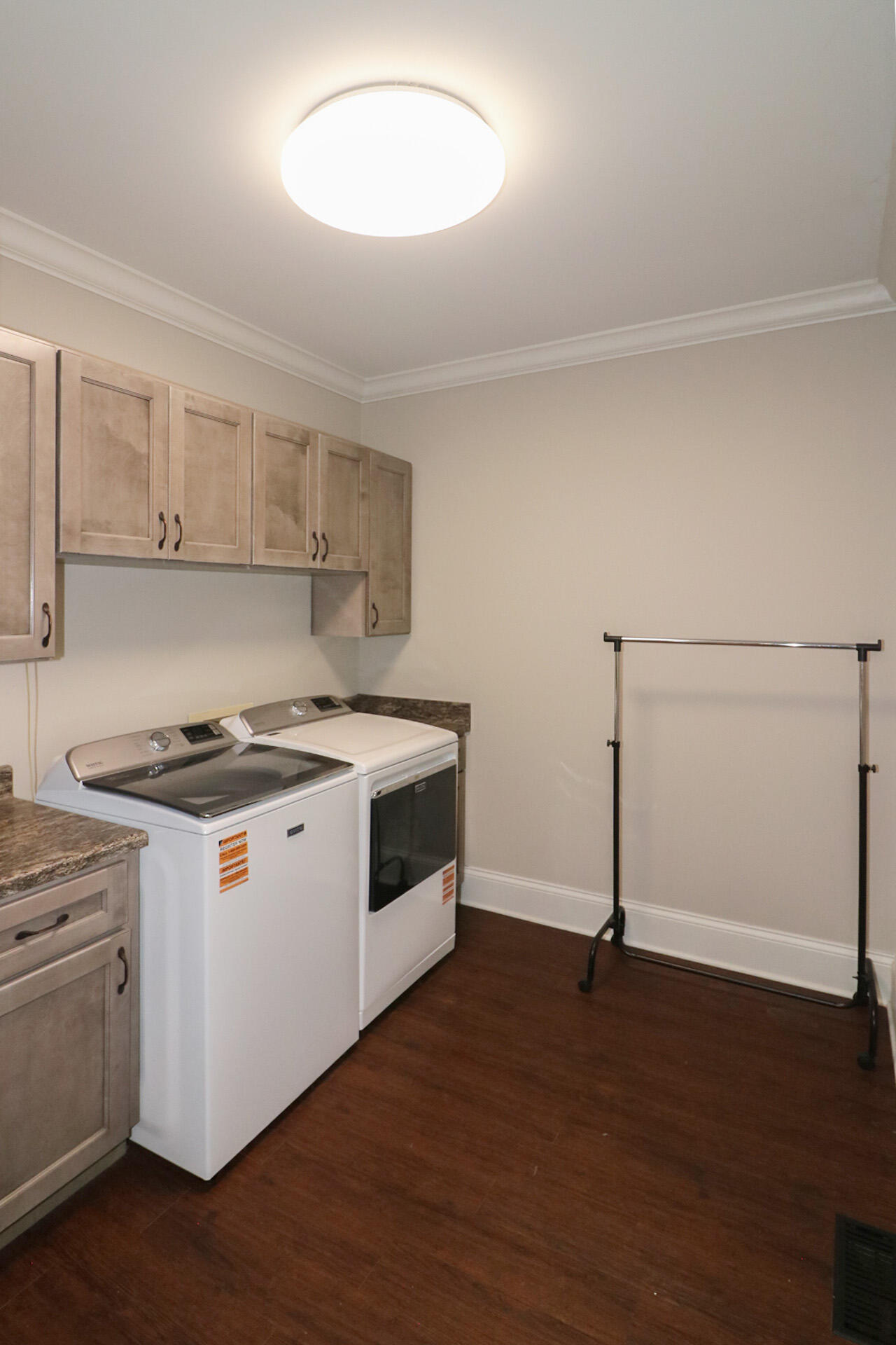 1422 Moors Camp Highway Property Photo 14
