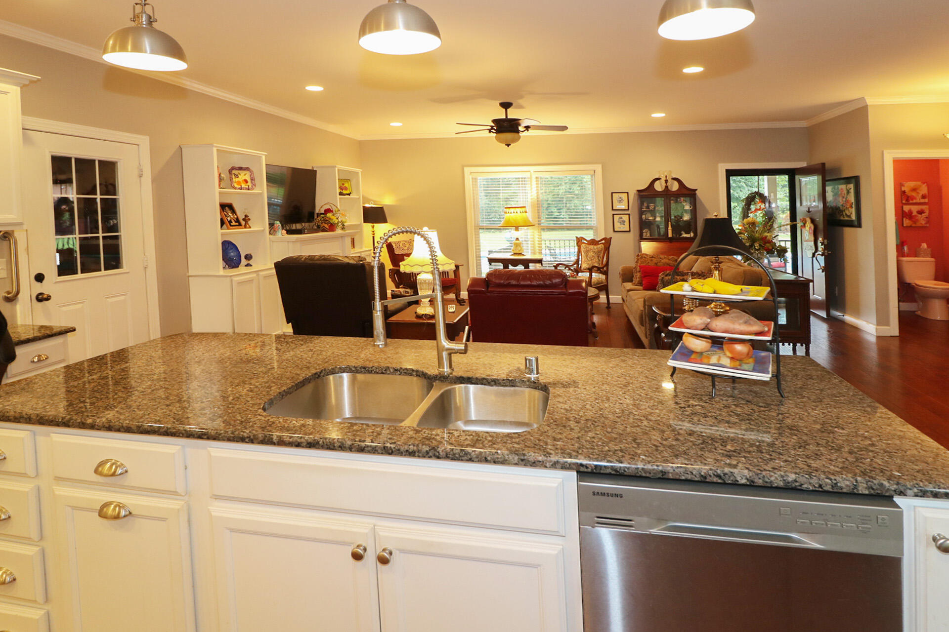 1422 Moors Camp Highway Property Photo 20