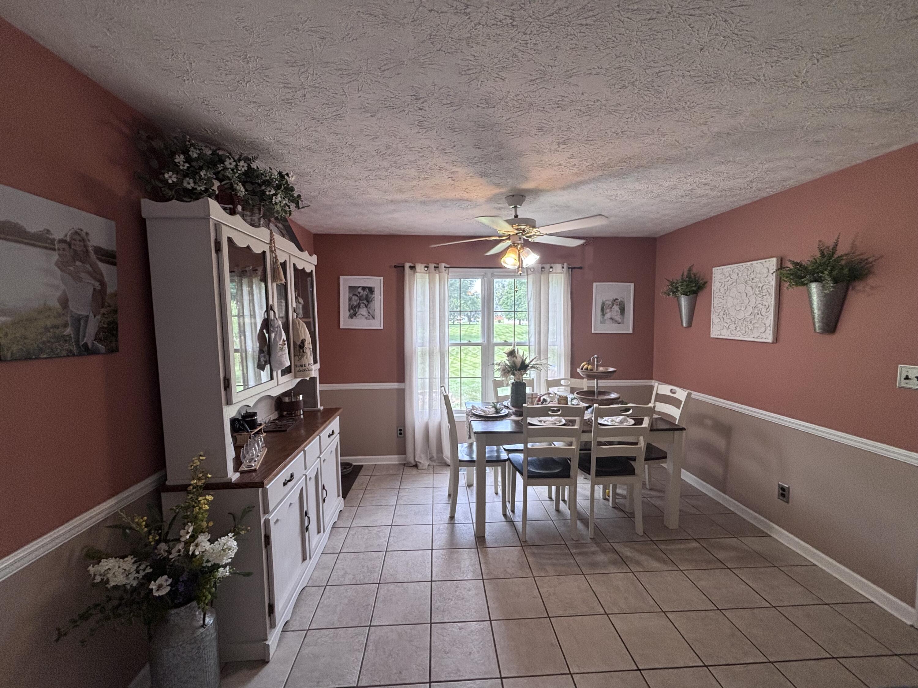1400 N Shallow Lake Circle Property Photo 6