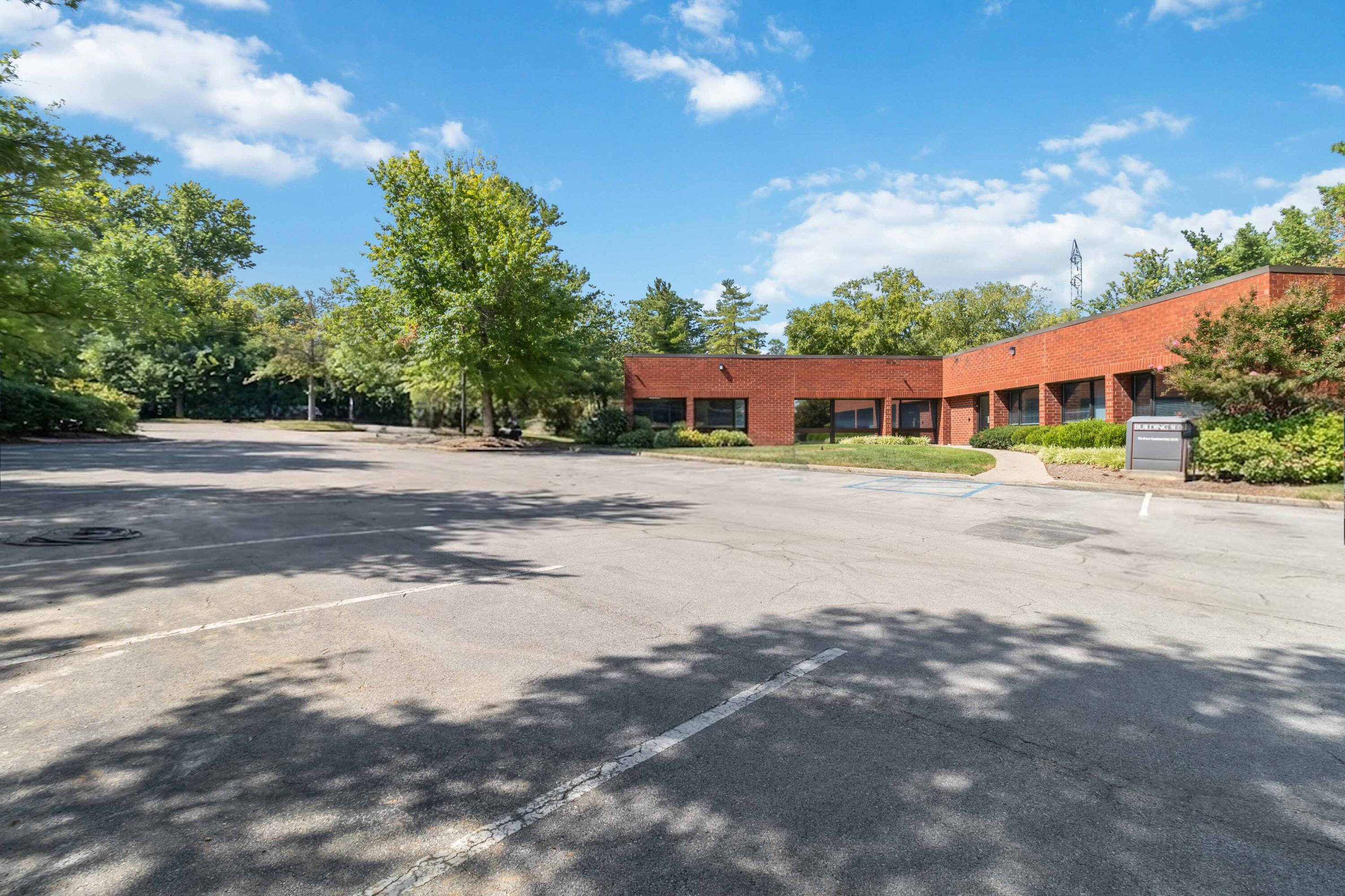 2201 Regency Road 100 Property Photo 4