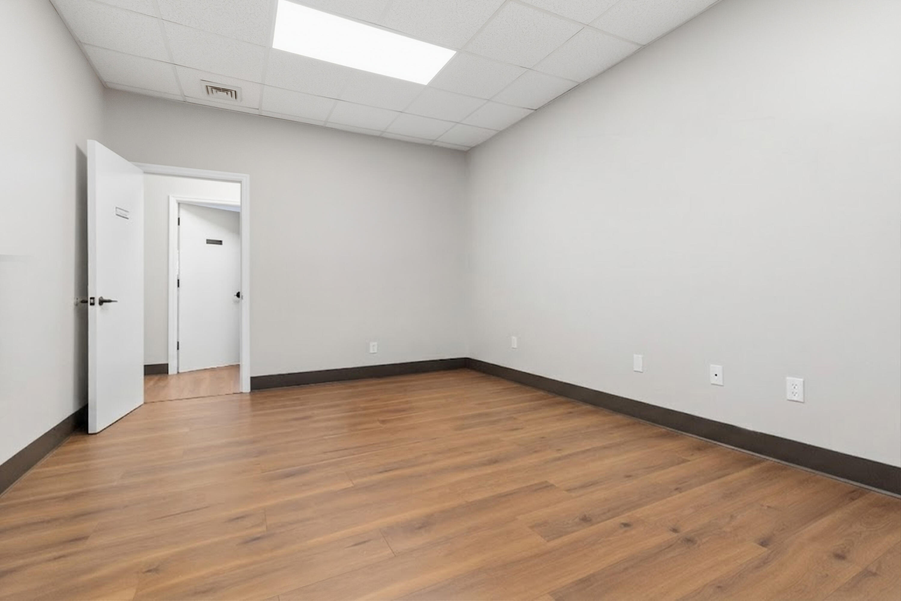 2201 Regency Road 100 Property Photo 11