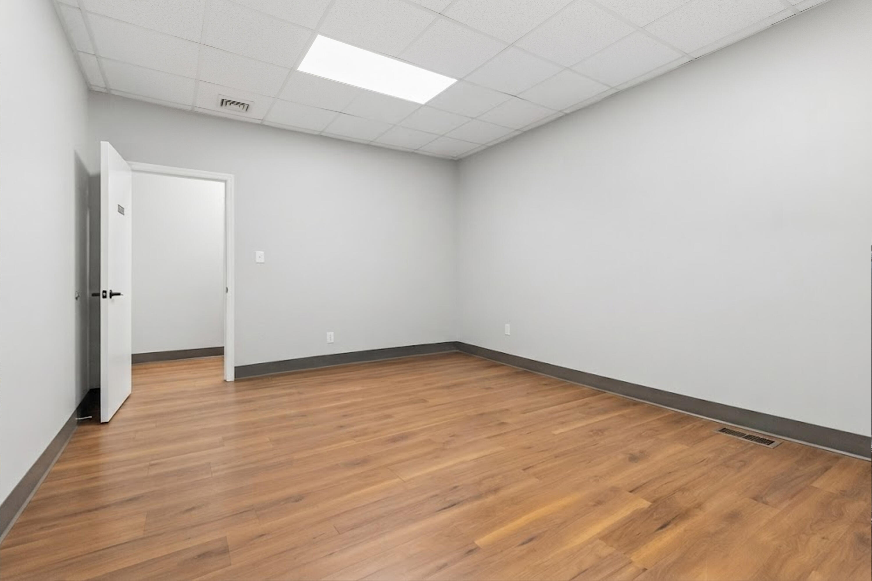 2201 Regency Road 100 Property Photo 17