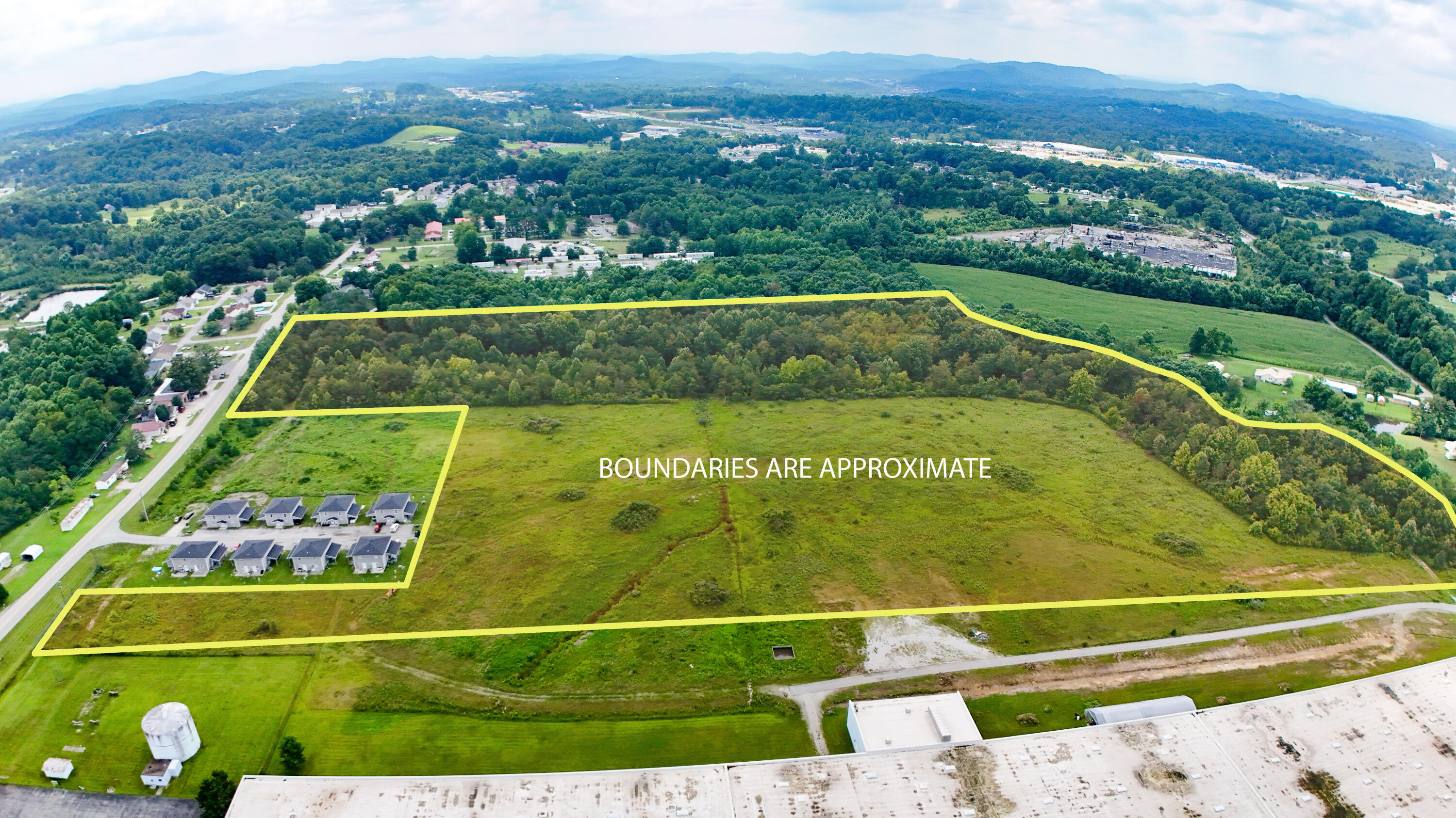 250b American Greeting Card Road Property Photo 2