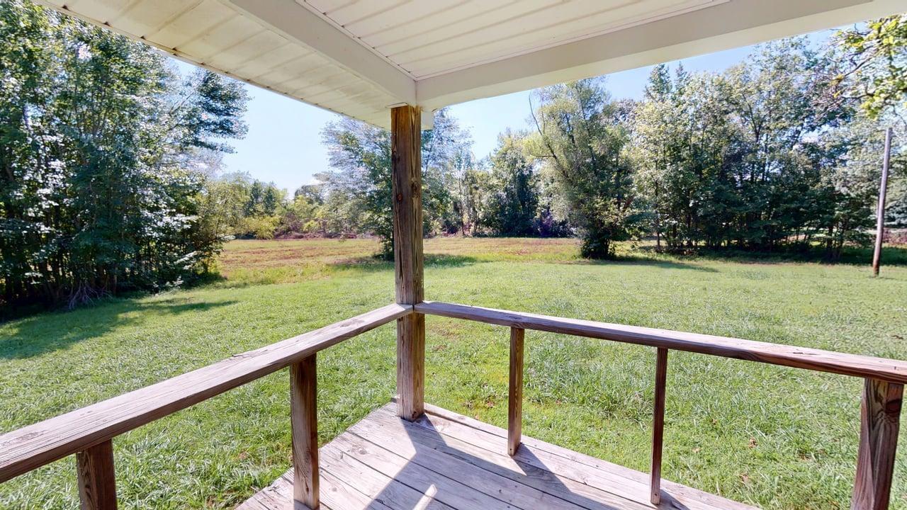 1715 Iuka Road Property Photo 19