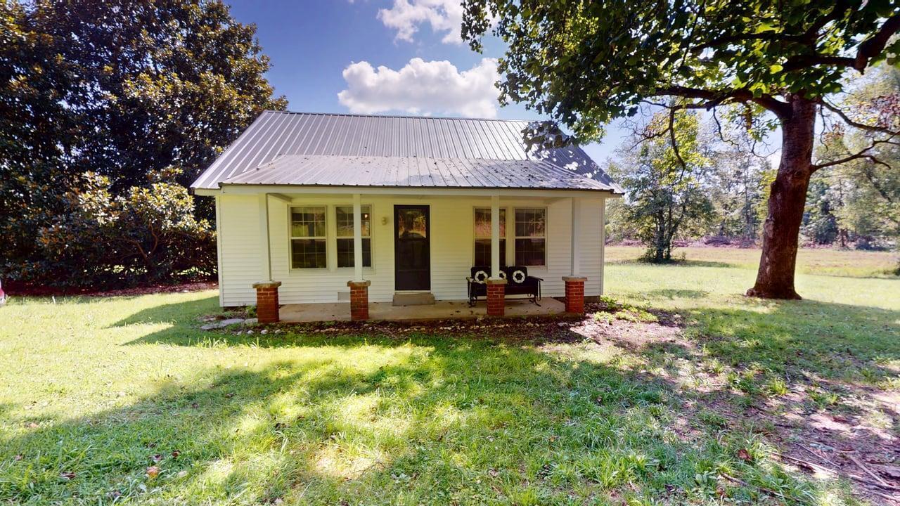 1715 Iuka Road Property Photo 22