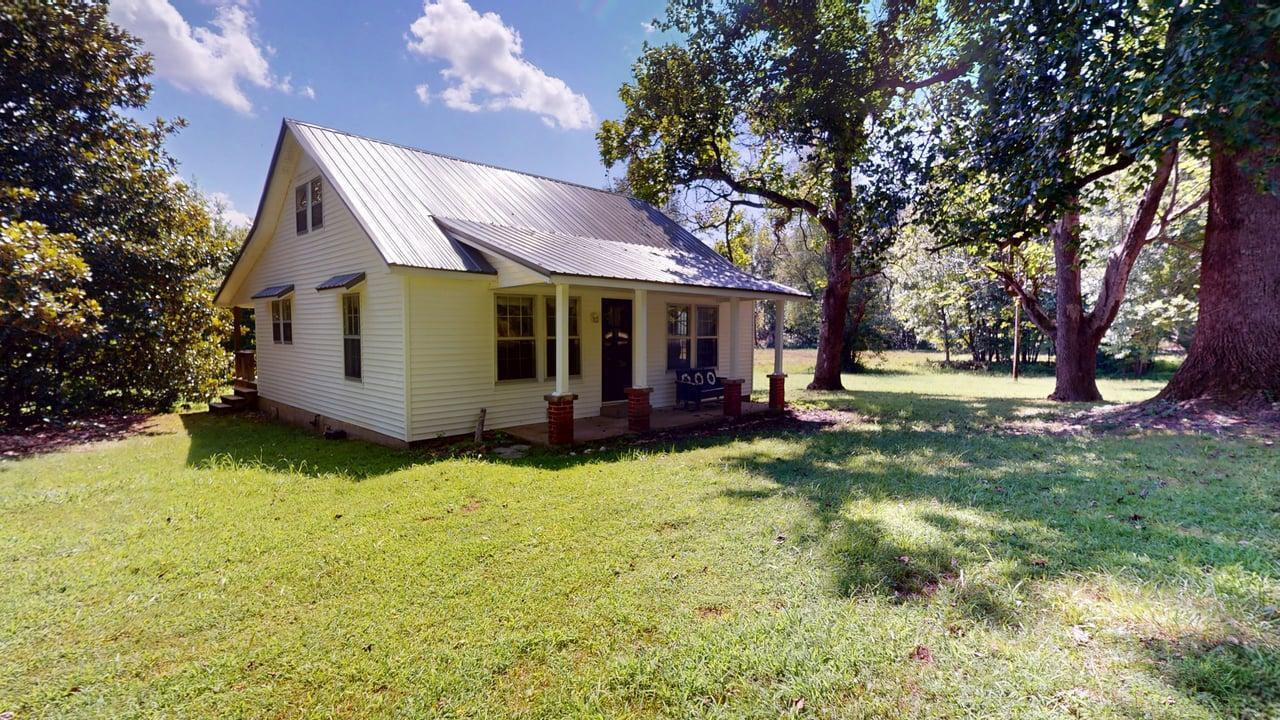 1715 Iuka Road Property Photo 24