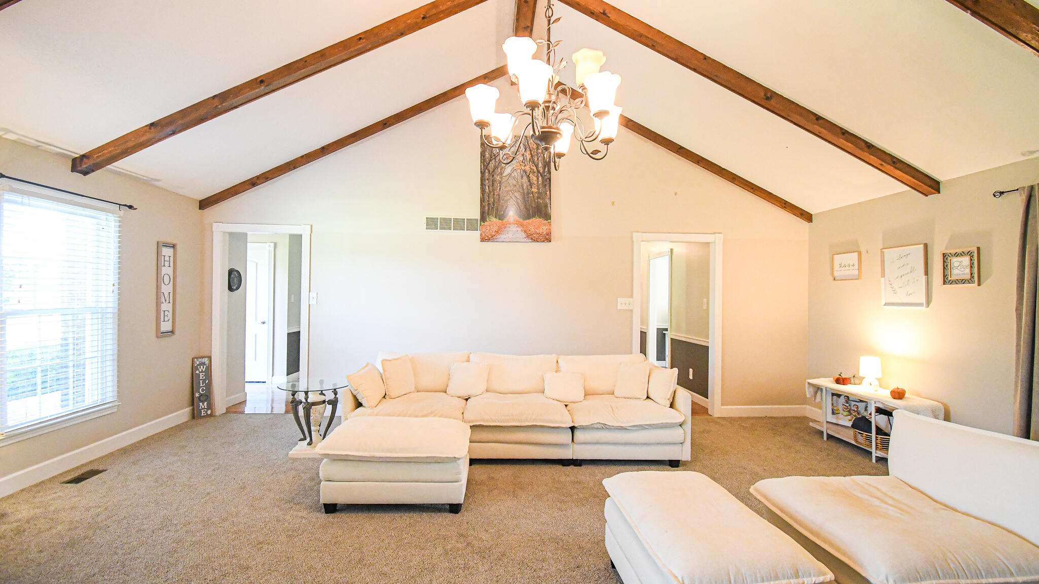 1047 Highview Drive Property Photo 11
