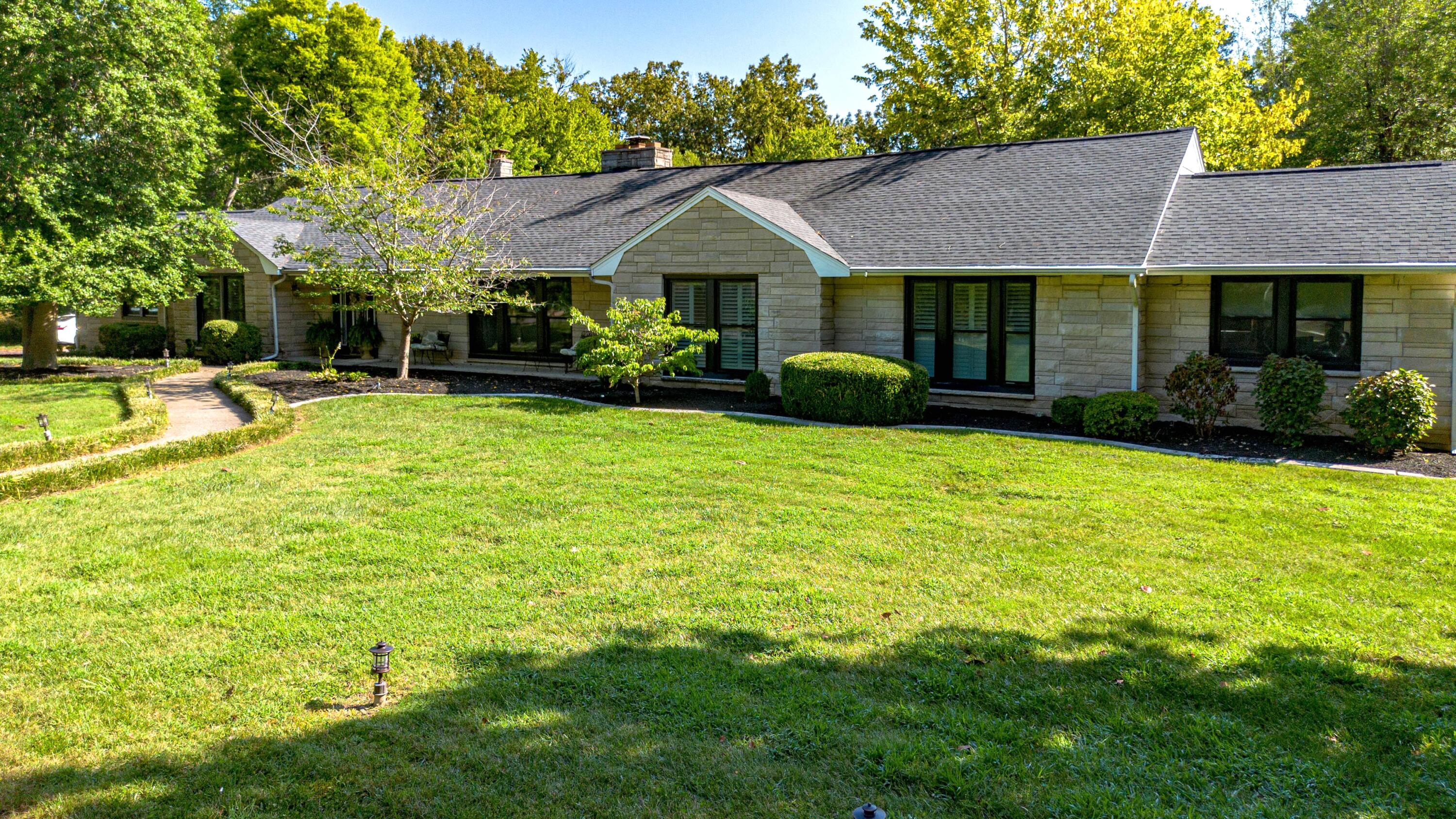 200 Valley Road Property Photo 1