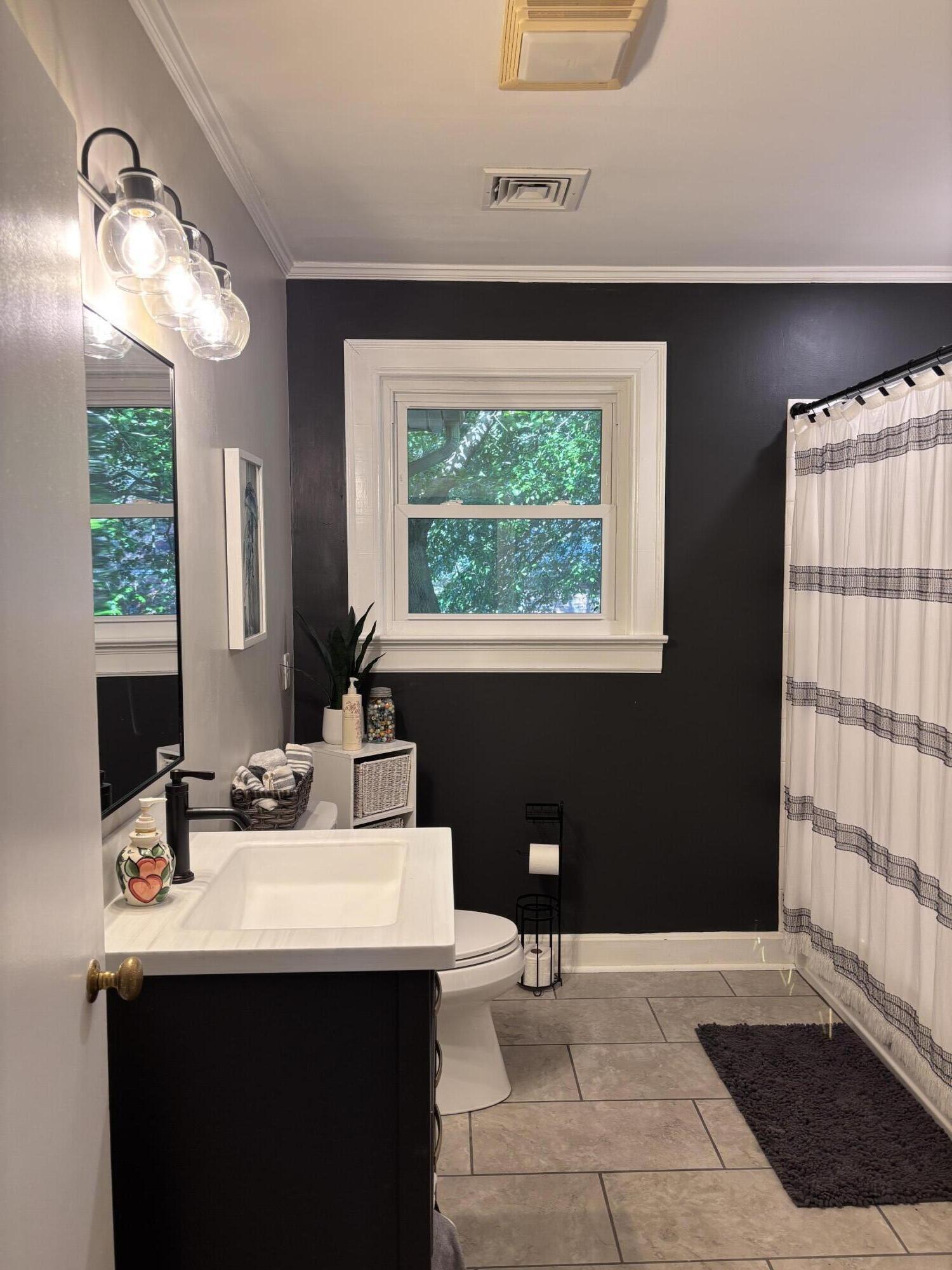 200 Valley Road Property Photo 42