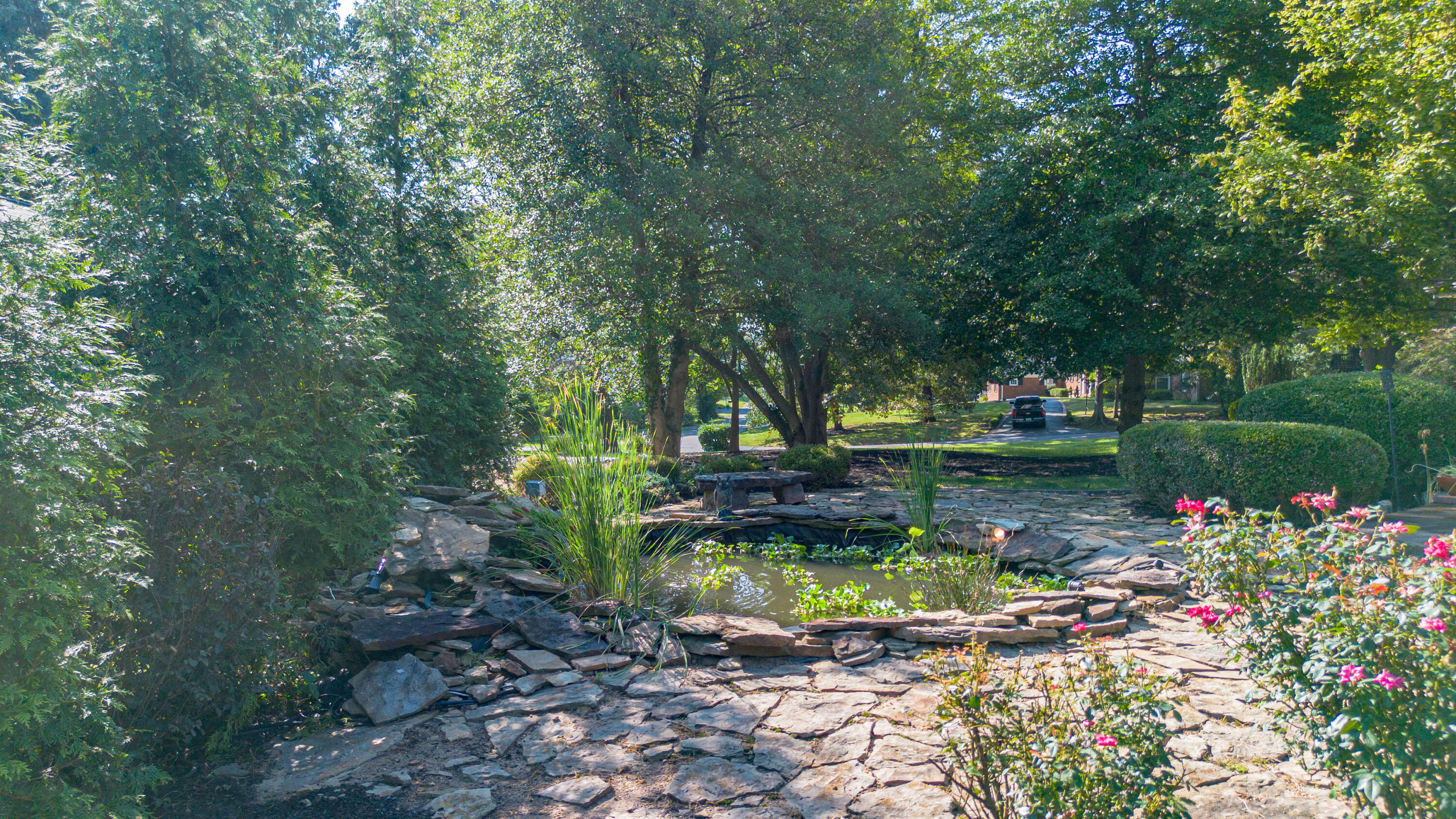 200 Valley Road Property Photo 47