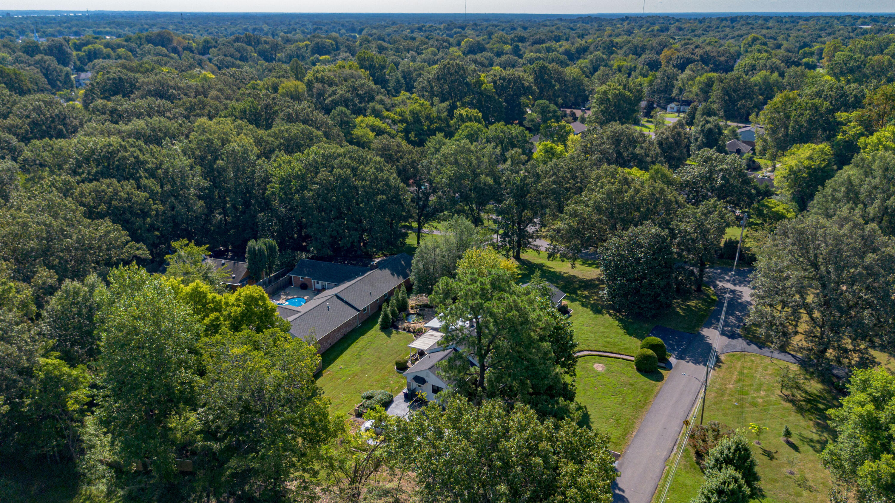 200 Valley Road Property Photo 52
