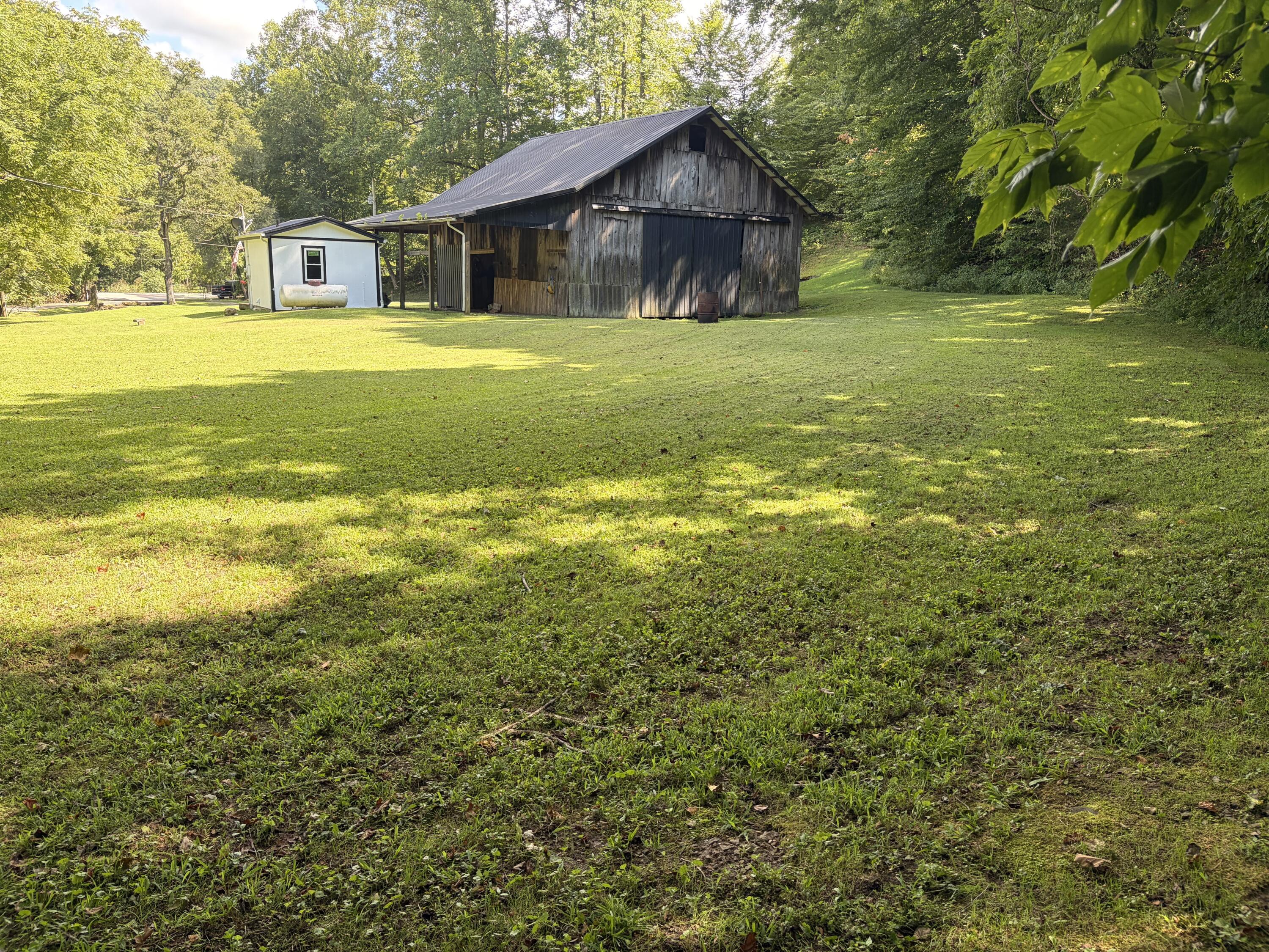 3562 Old Beaver Road Property Photo 15