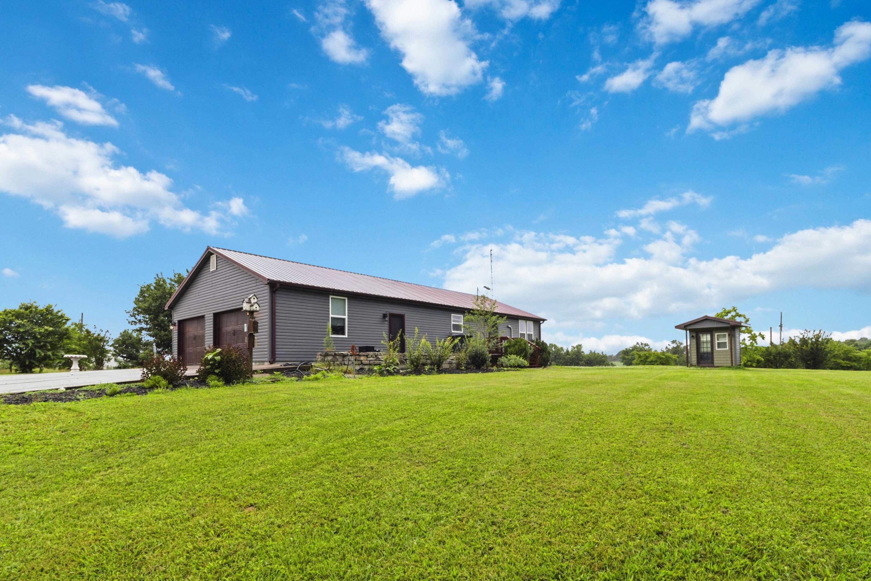 1716 Liberty Road Property Photo 8