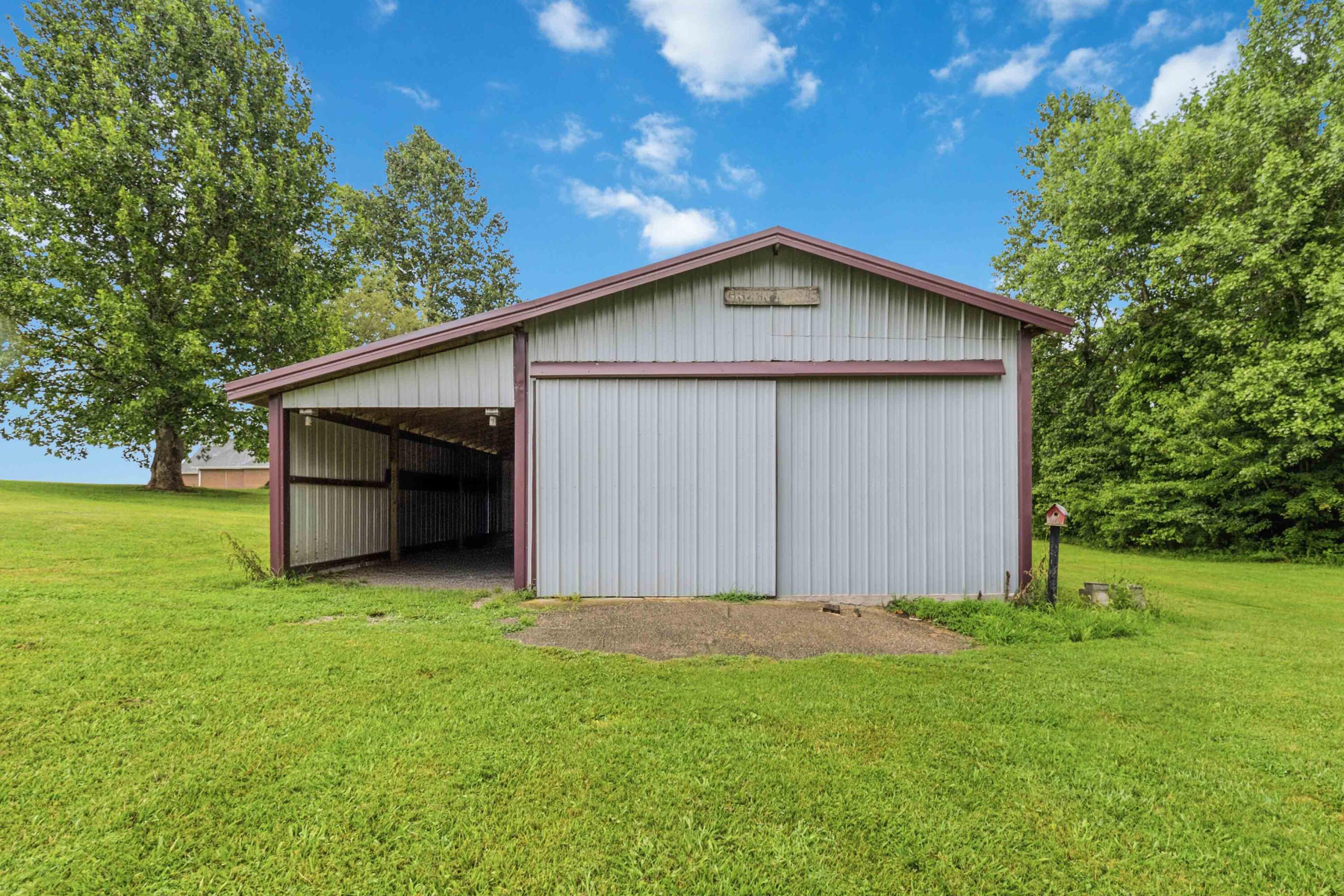 1716 Liberty Road Property Photo 14