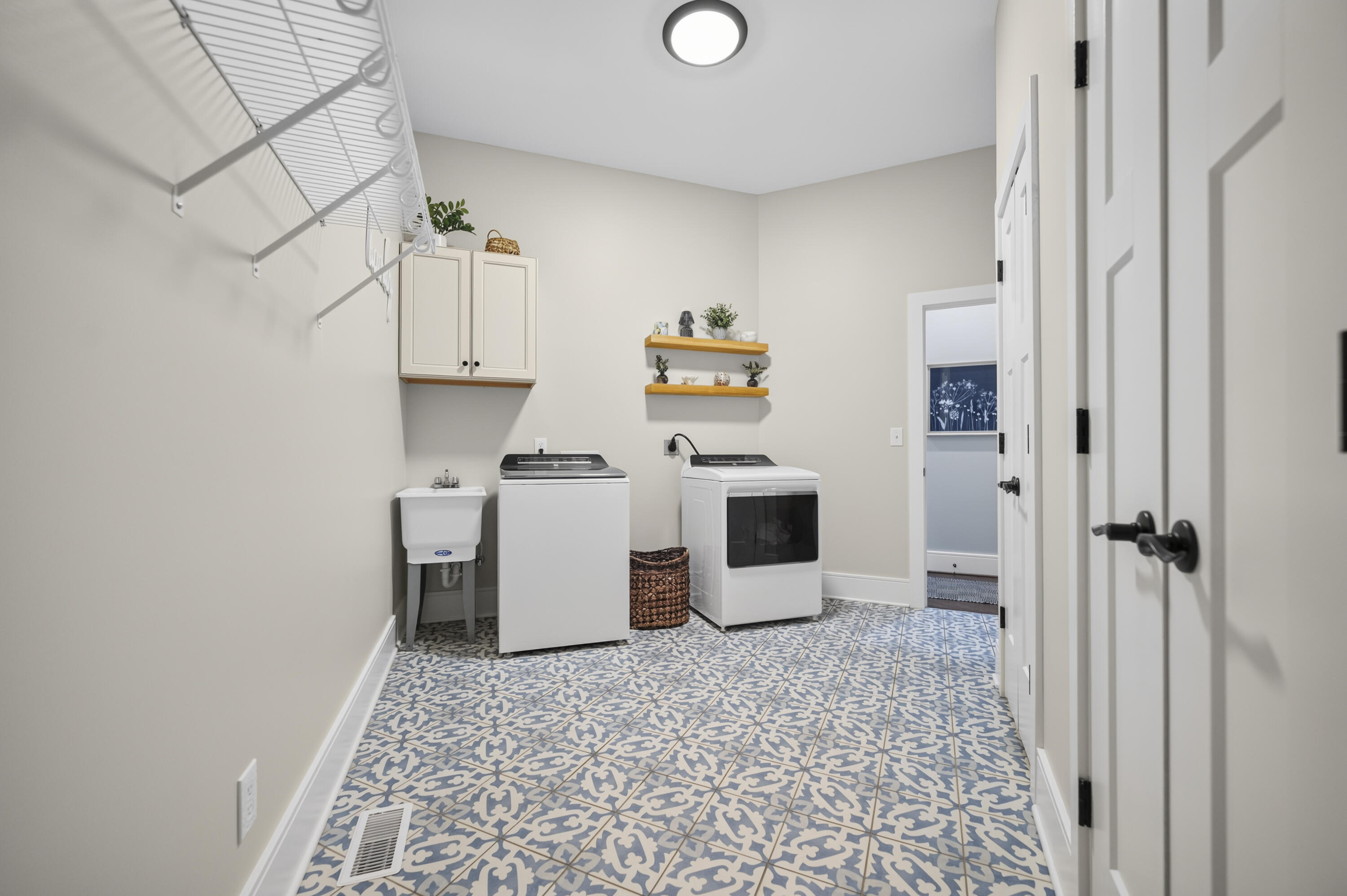108 Peaceful Landing Property Photo 39