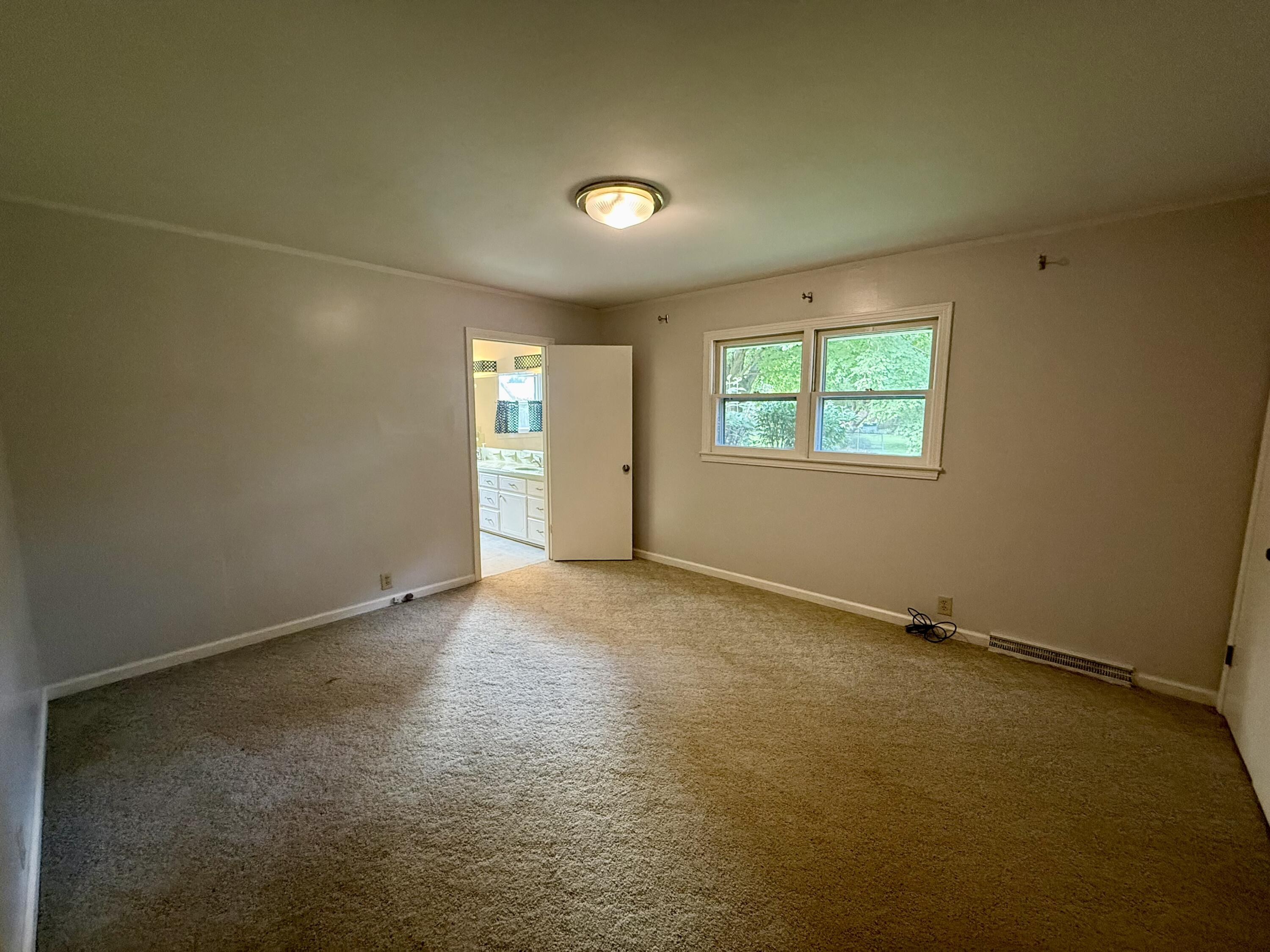 820 Sha-wa Court Property Photo 11