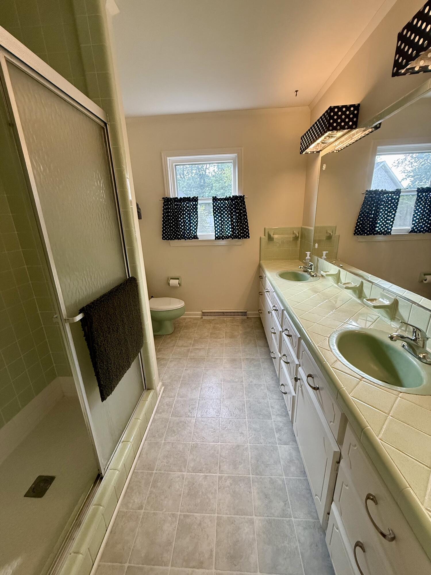 820 Sha-wa Court Property Photo 13