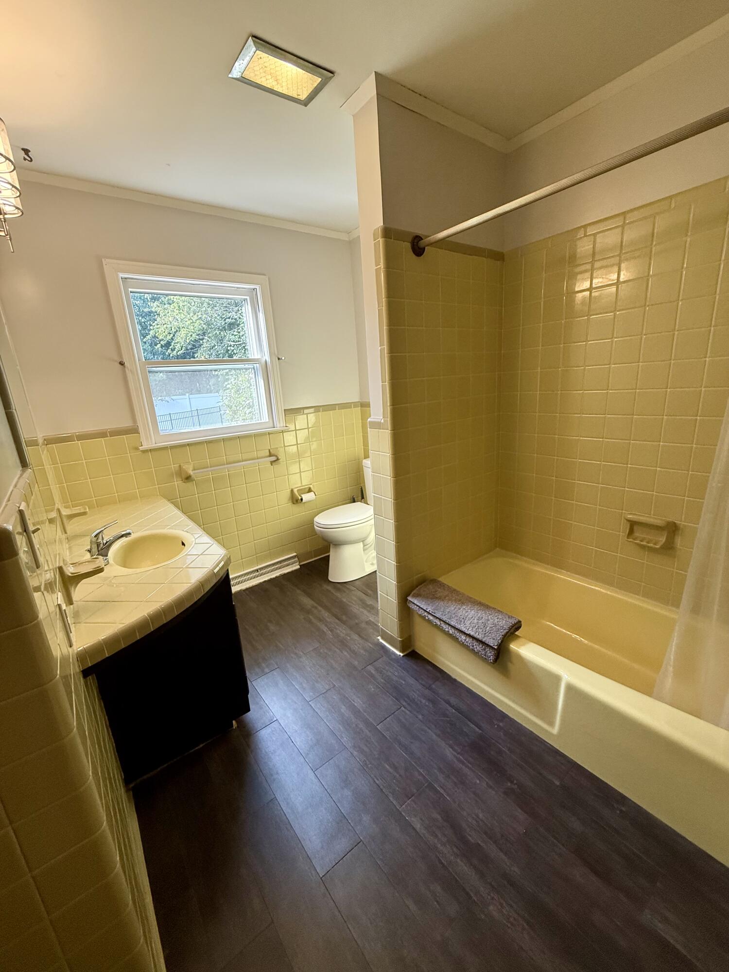 820 Sha-wa Court Property Photo 16