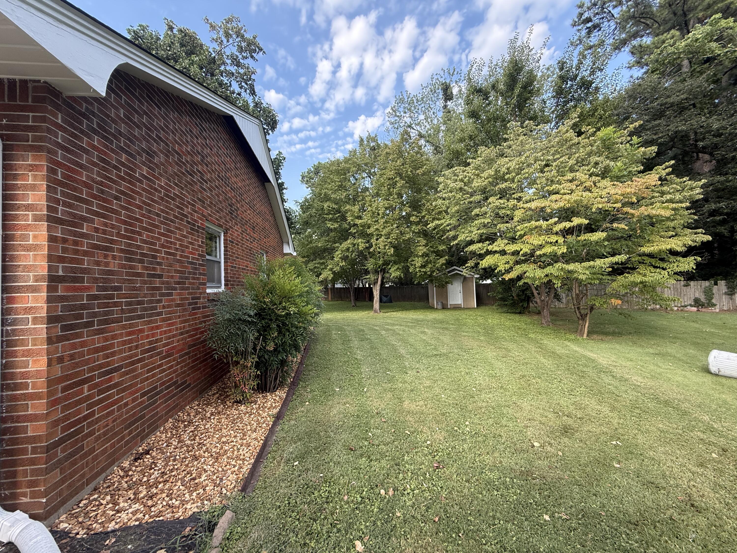 820 Sha-wa Court Property Photo 23