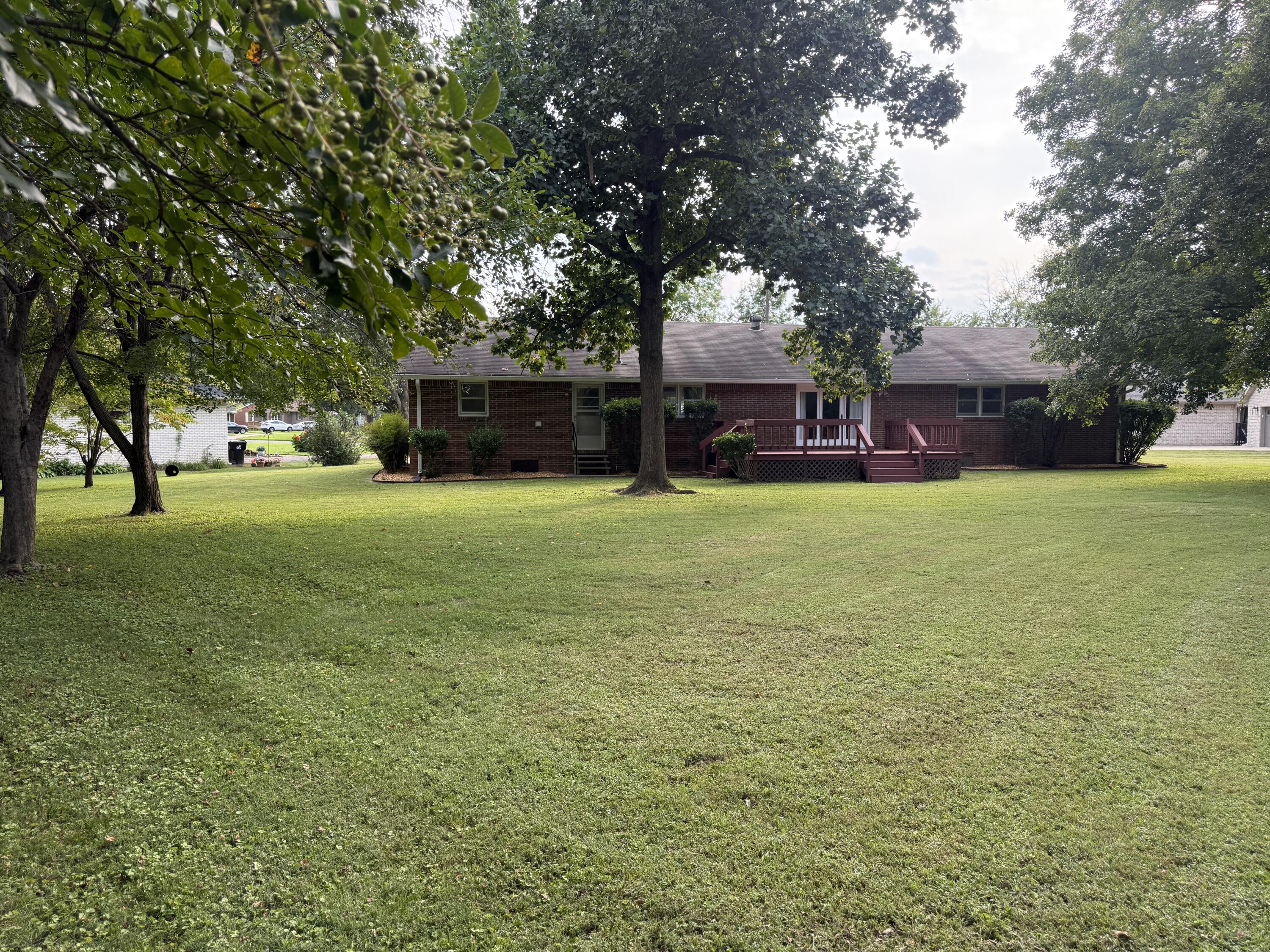 820 Sha-wa Court Property Photo 24