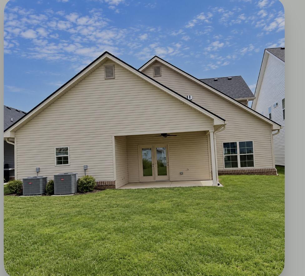 1081 Squirrel Nest Lane Property Photo 3