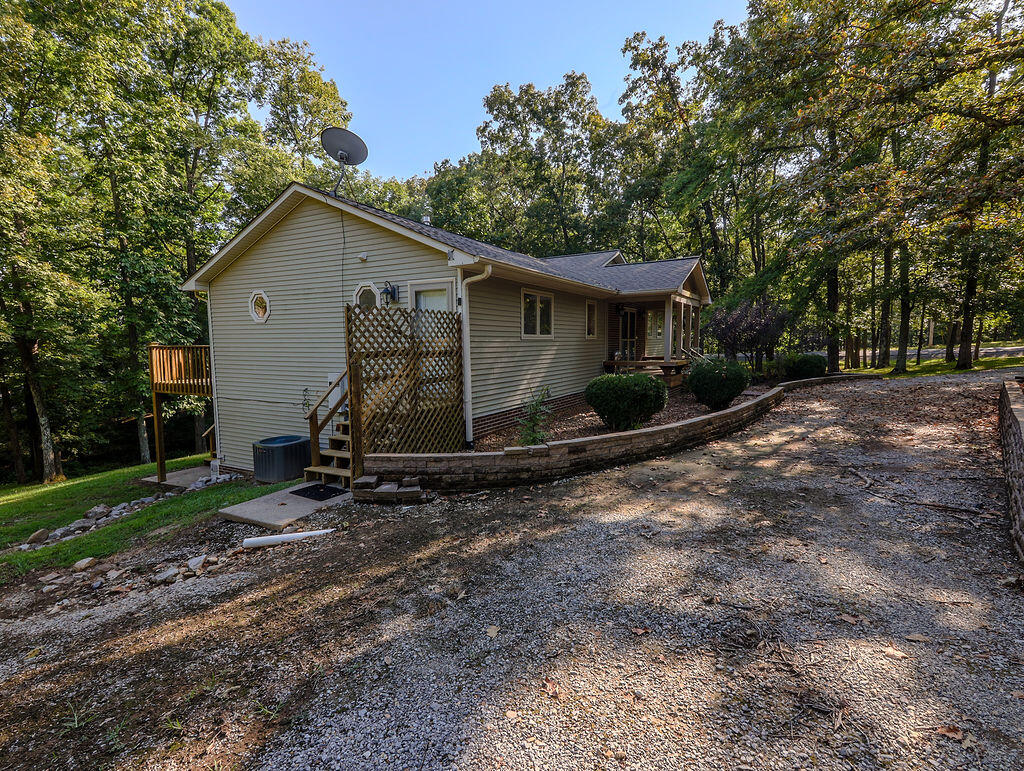 34 Leadline Road Property Photo 5