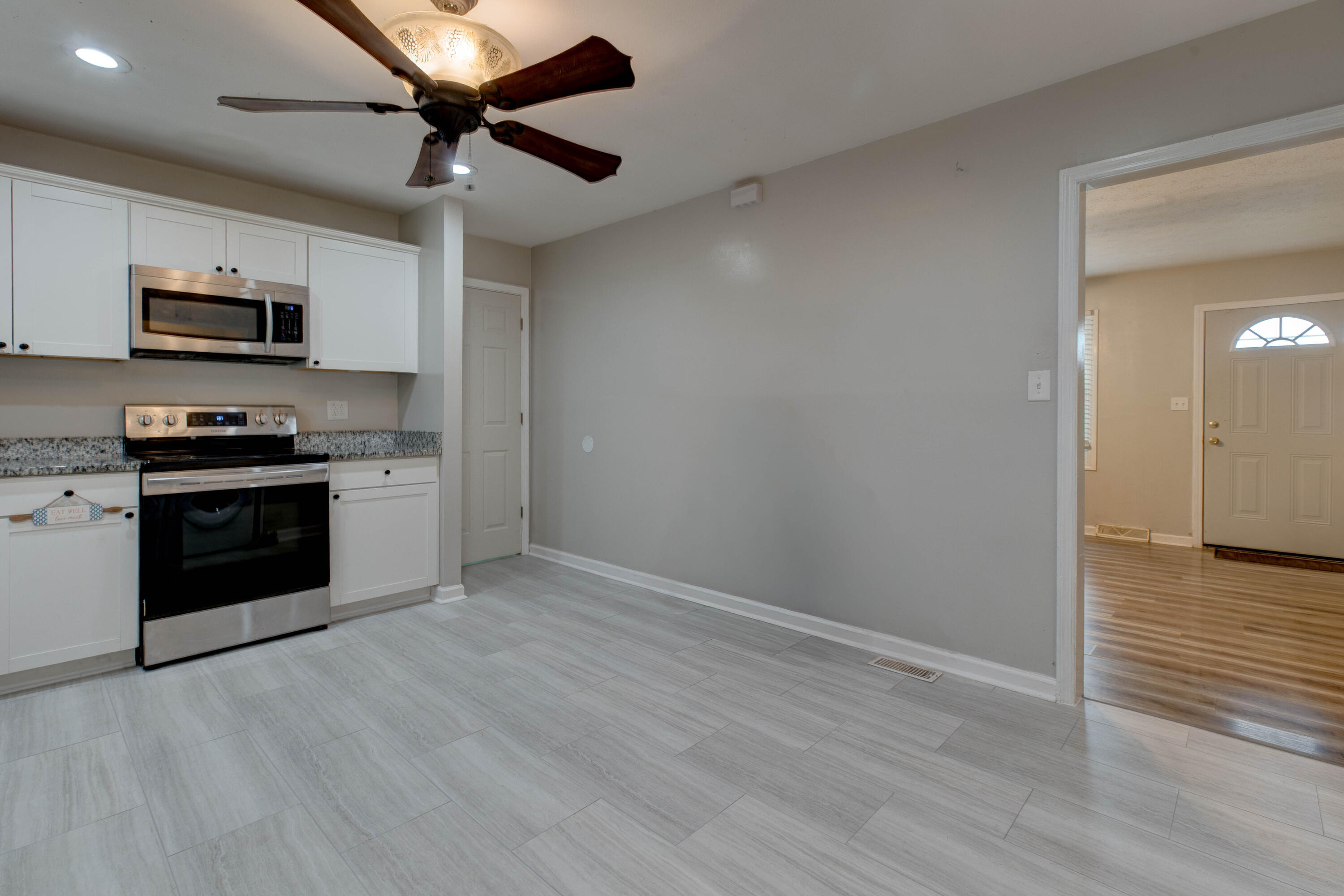 125 Kittison Drive Property Photo 11