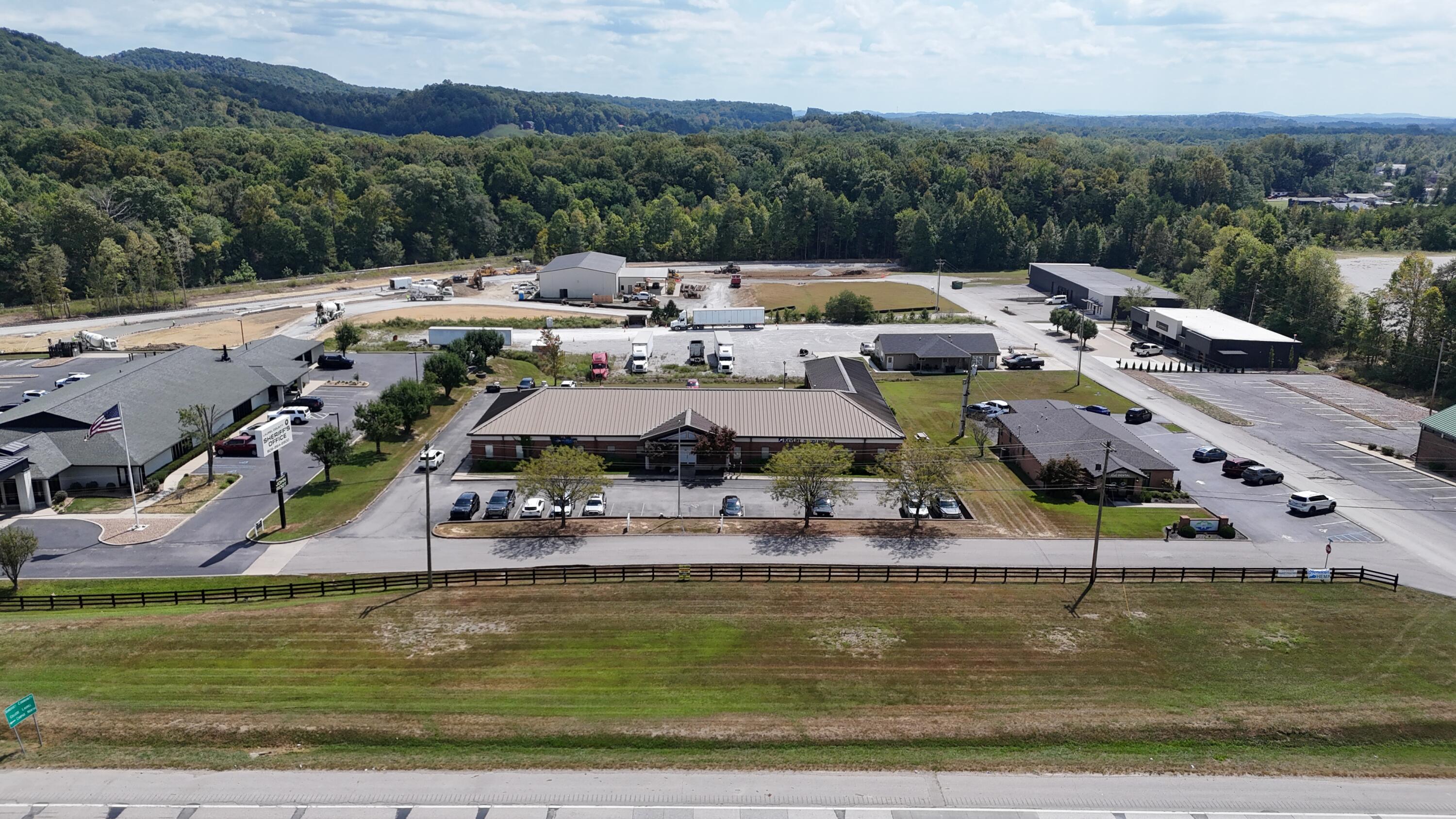 1374 E Highway 192 Property Photo 14