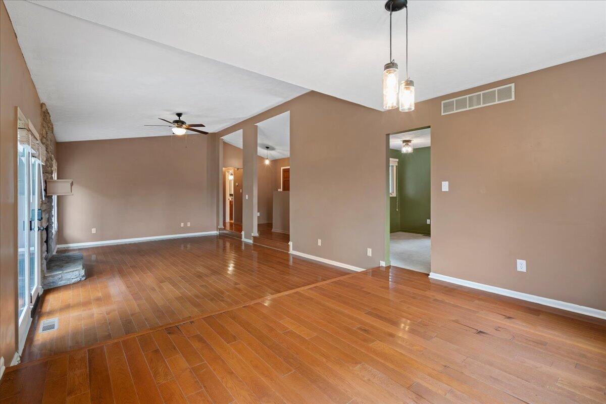 632 Pebble Creek Drive Property Photo 11