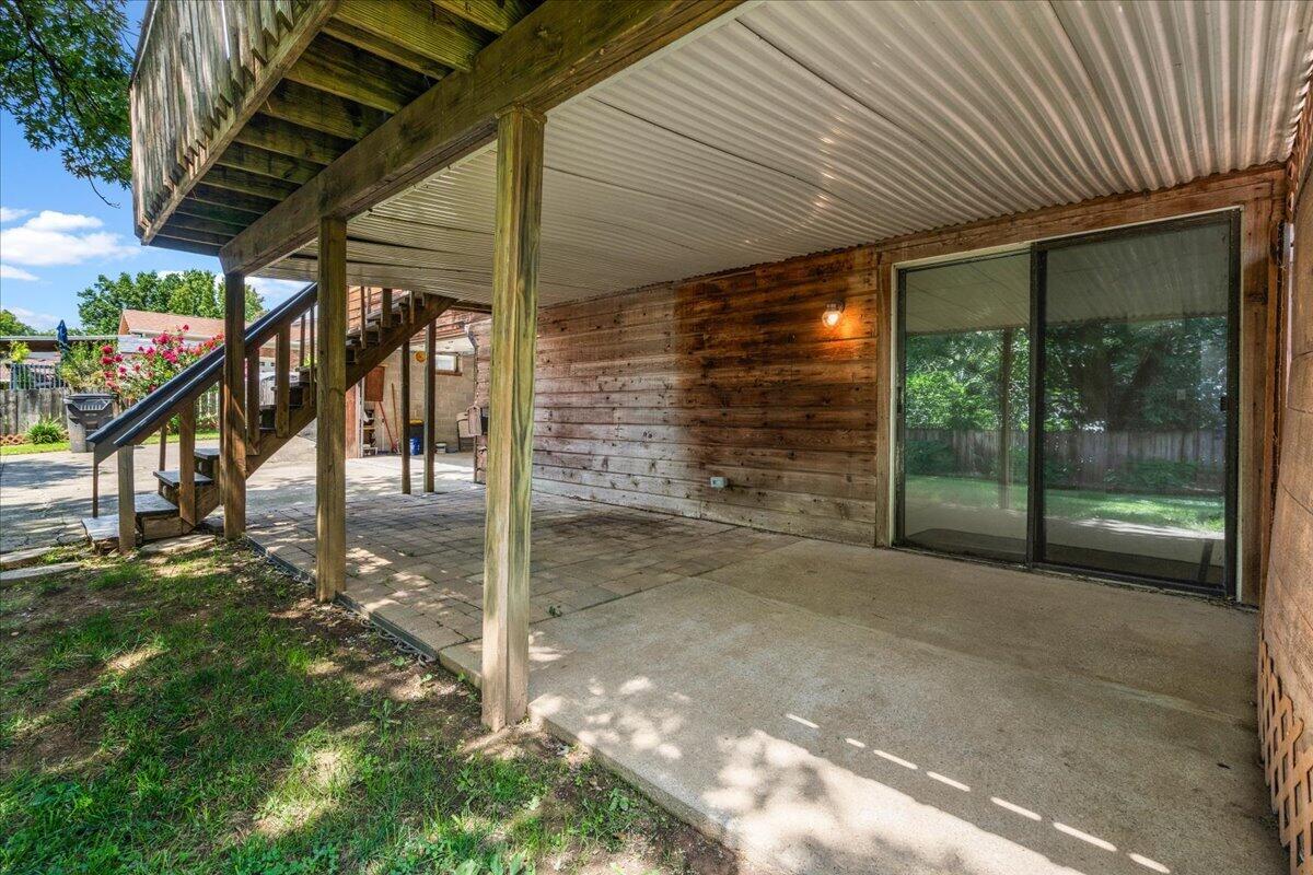 632 Pebble Creek Drive Property Photo 35