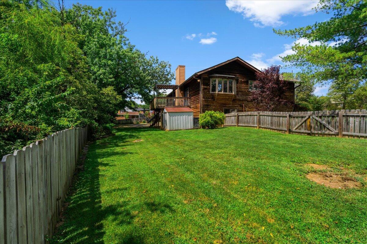 632 Pebble Creek Drive Property Photo 37