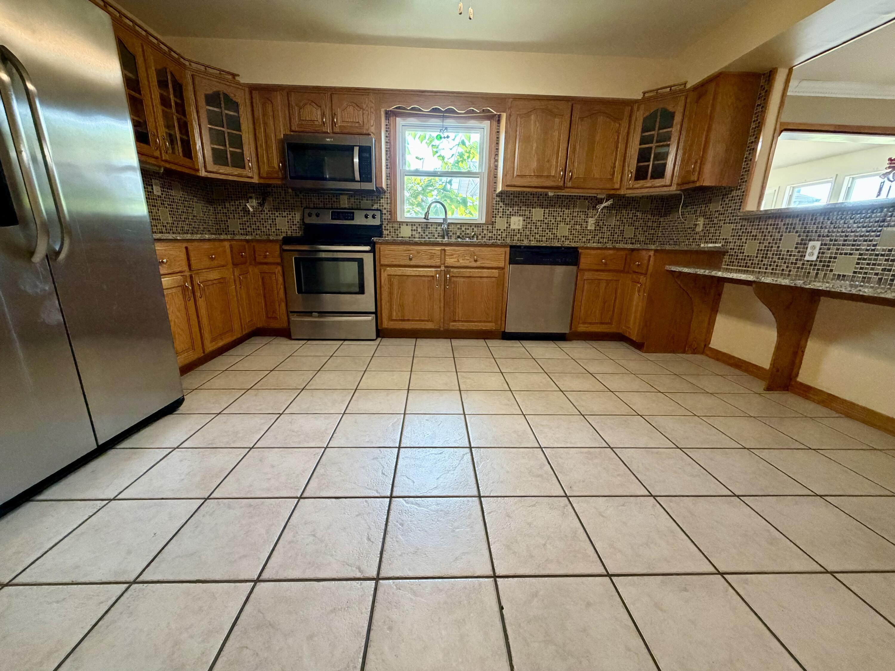214 Laurel Drive Property Photo 6