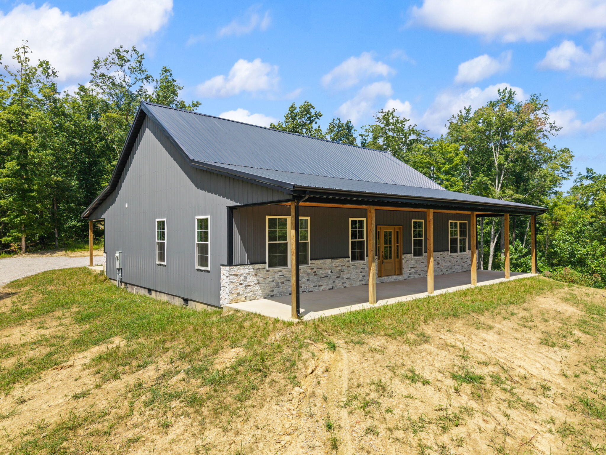 2610 E 2615 E Fork Rd Road Property Photo 3