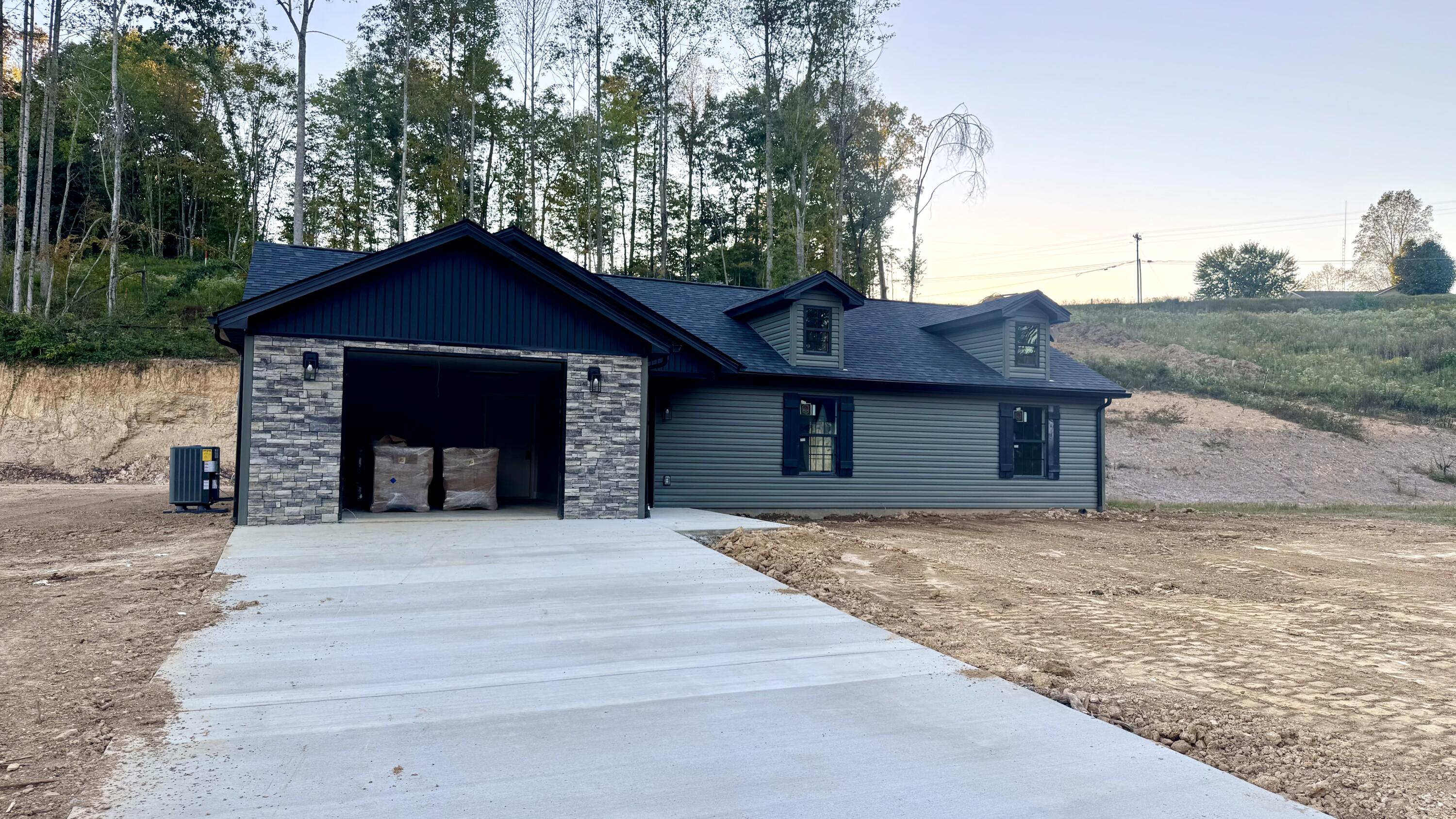 255 Malibu Drive Property Photo 10