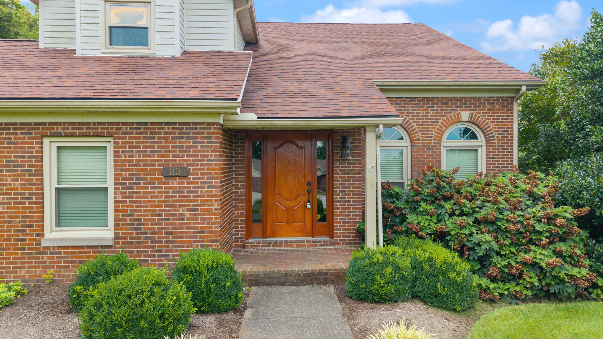 113 Bradford Court Property Photo 6