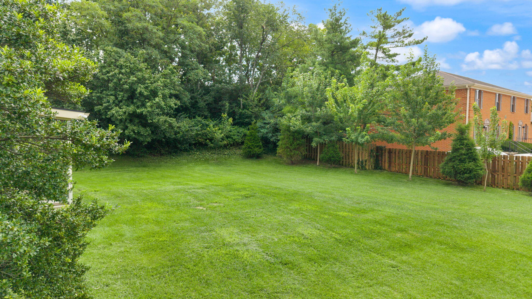 113 Bradford Court Property Photo 13