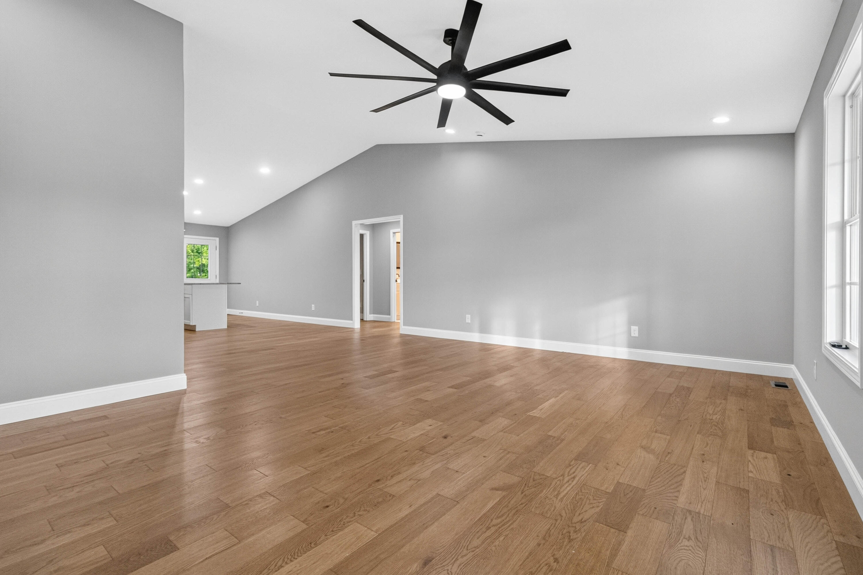 665 Pleasant View Road Property Photo 10