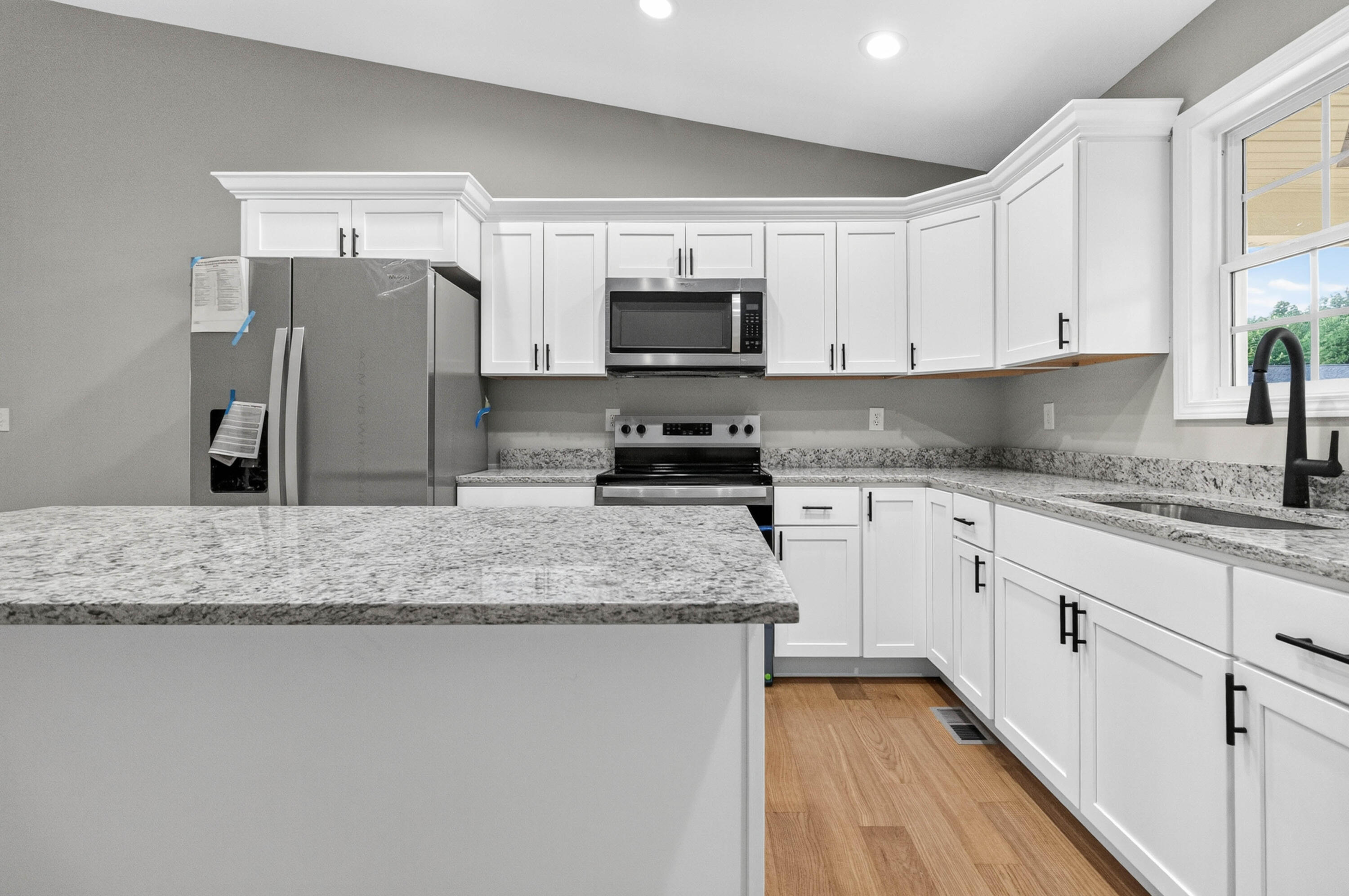 665 Pleasant View Road Property Photo 13