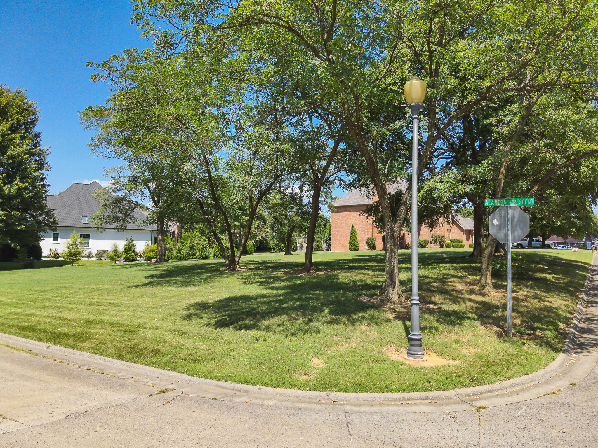 1201 Beresford Way Property Photo 1